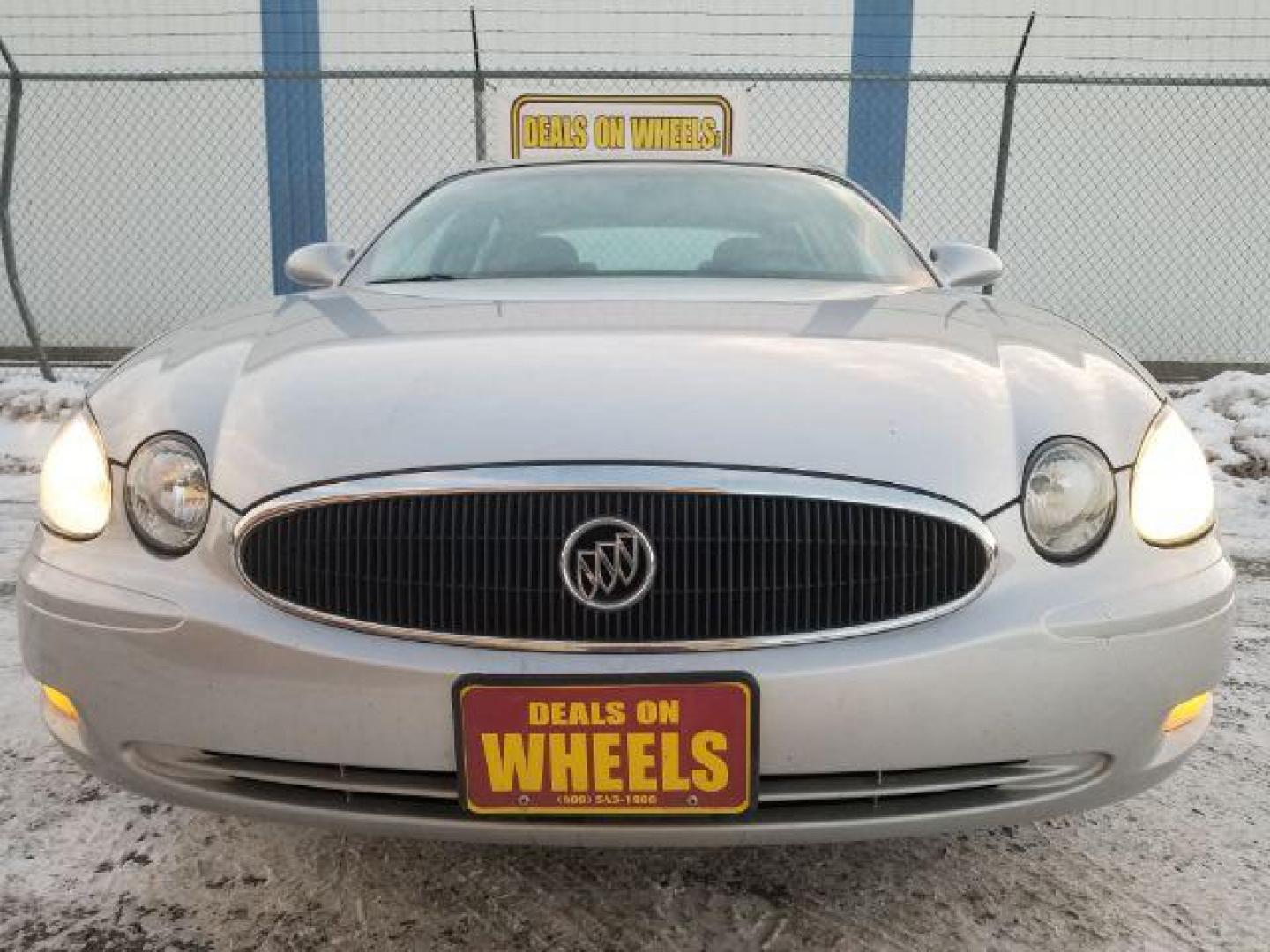 2005 Buick LaCrosse CX (2G4WC532051) with an 3.8L V6 OHV 12V engine, 4-Speed Automatic transmission, located at 1821 N Montana Ave., Helena, MT, 59601, (406) 422-1031, 0.000000, 0.000000 - Photo#1