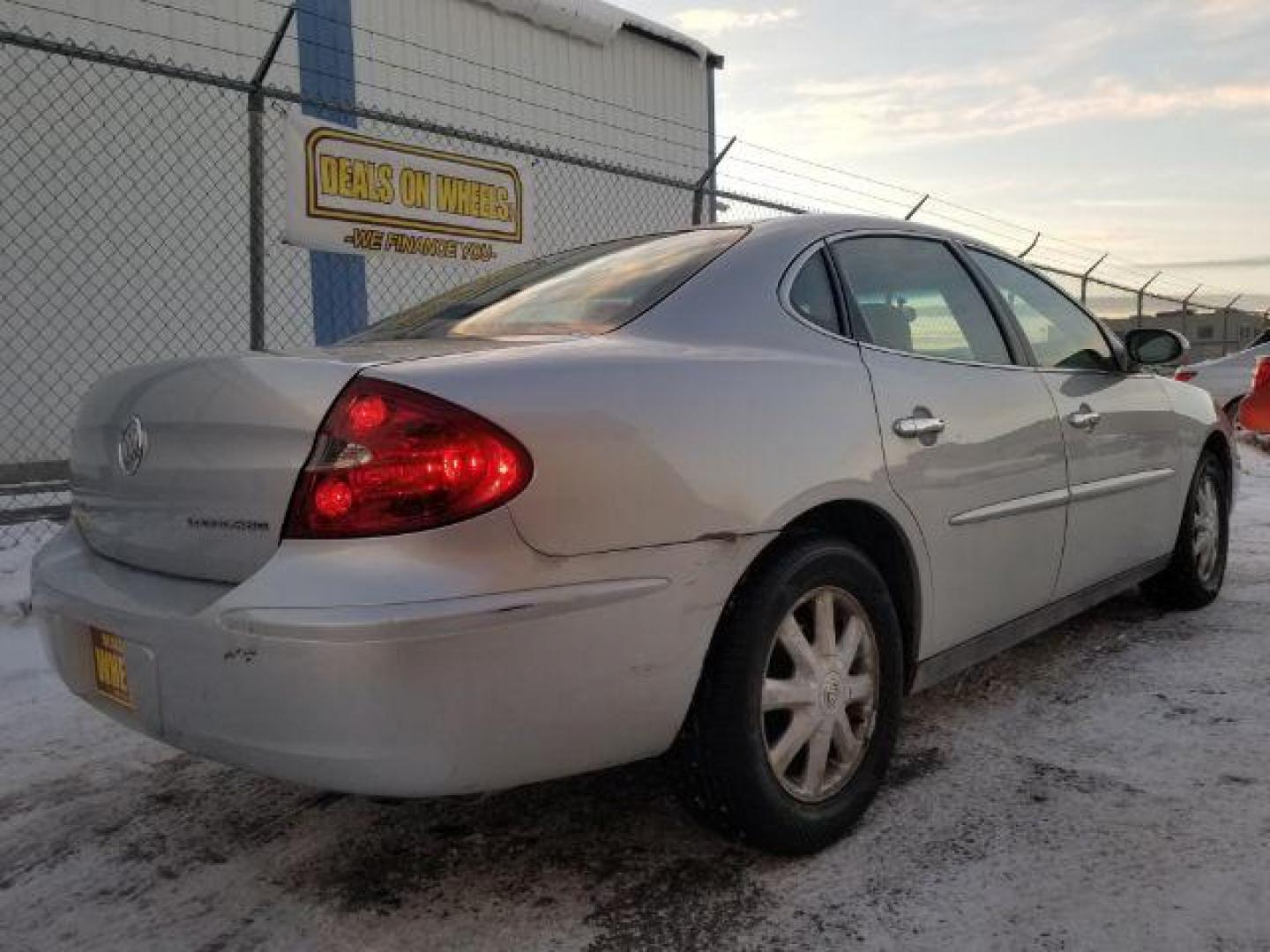2005 Buick LaCrosse CX (2G4WC532051) with an 3.8L V6 OHV 12V engine, 4-Speed Automatic transmission, located at 1821 N Montana Ave., Helena, MT, 59601, (406) 422-1031, 0.000000, 0.000000 - Photo#4