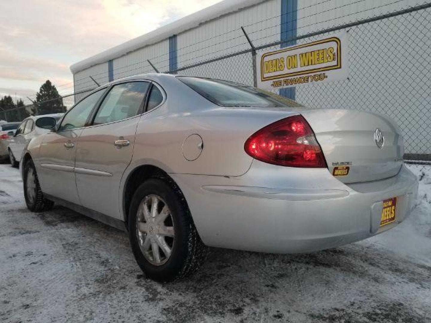 2005 Buick LaCrosse CX (2G4WC532051) with an 3.8L V6 OHV 12V engine, 4-Speed Automatic transmission, located at 1821 N Montana Ave., Helena, MT, 59601, (406) 422-1031, 0.000000, 0.000000 - Photo#5