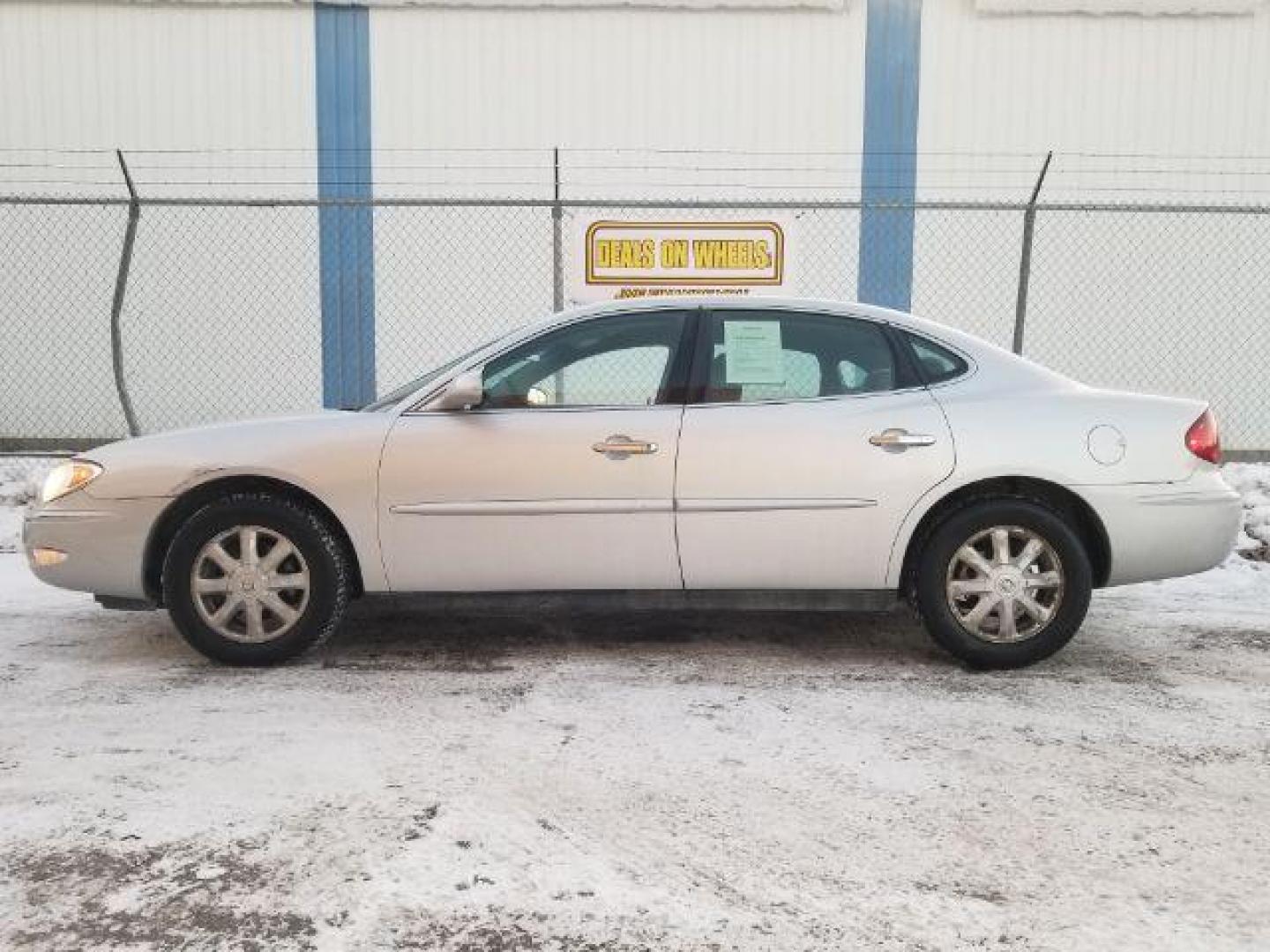 2005 Buick LaCrosse CX (2G4WC532051) with an 3.8L V6 OHV 12V engine, 4-Speed Automatic transmission, located at 1821 N Montana Ave., Helena, MT, 59601, (406) 422-1031, 0.000000, 0.000000 - Photo#6