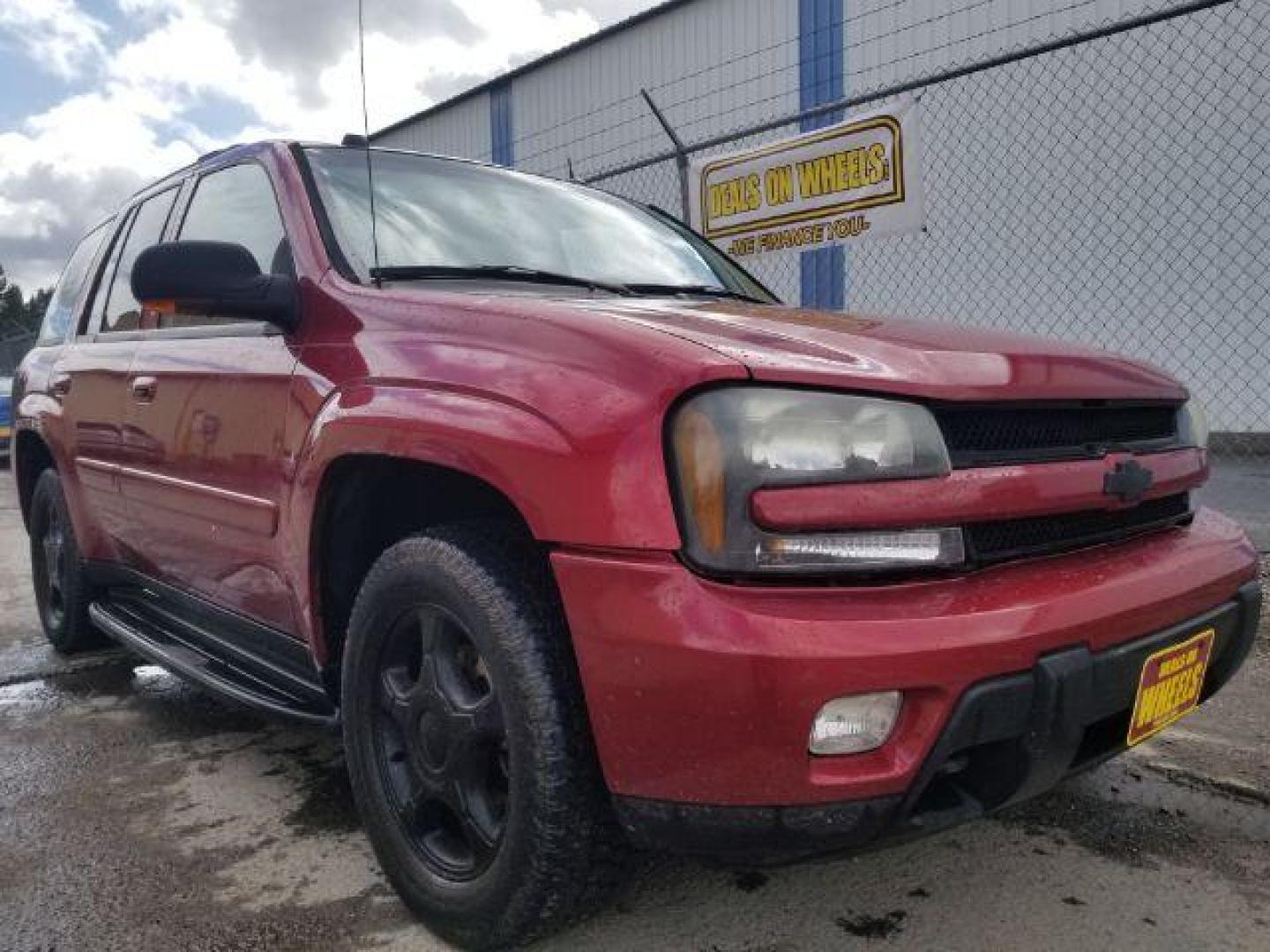 2005 Chevrolet TrailBlazer LT (1GNDT13S952) with an Vortec 4.2L I-6 DOHC engine, located at 1800 West Broadway, Missoula, 59808, (406) 543-1986, 46.881348, -114.023628 - Photo#2