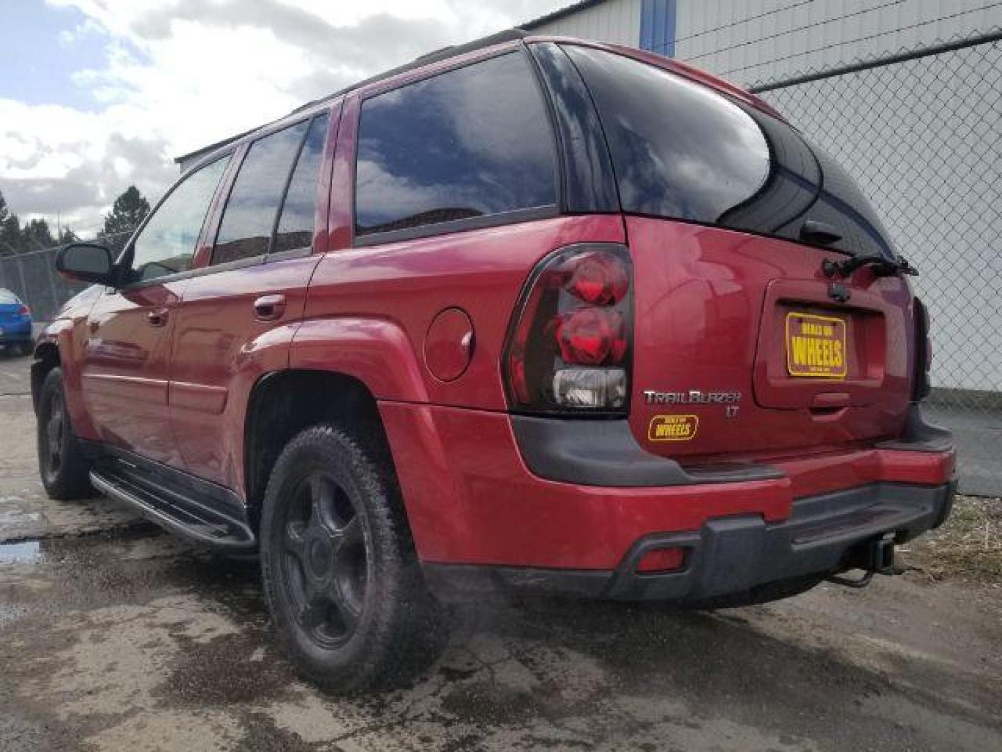 2005 Chevrolet TrailBlazer LT (1GNDT13S952) with an Vortec 4.2L I-6 DOHC engine, located at 1800 West Broadway, Missoula, 59808, (406) 543-1986, 46.881348, -114.023628 - Photo#5