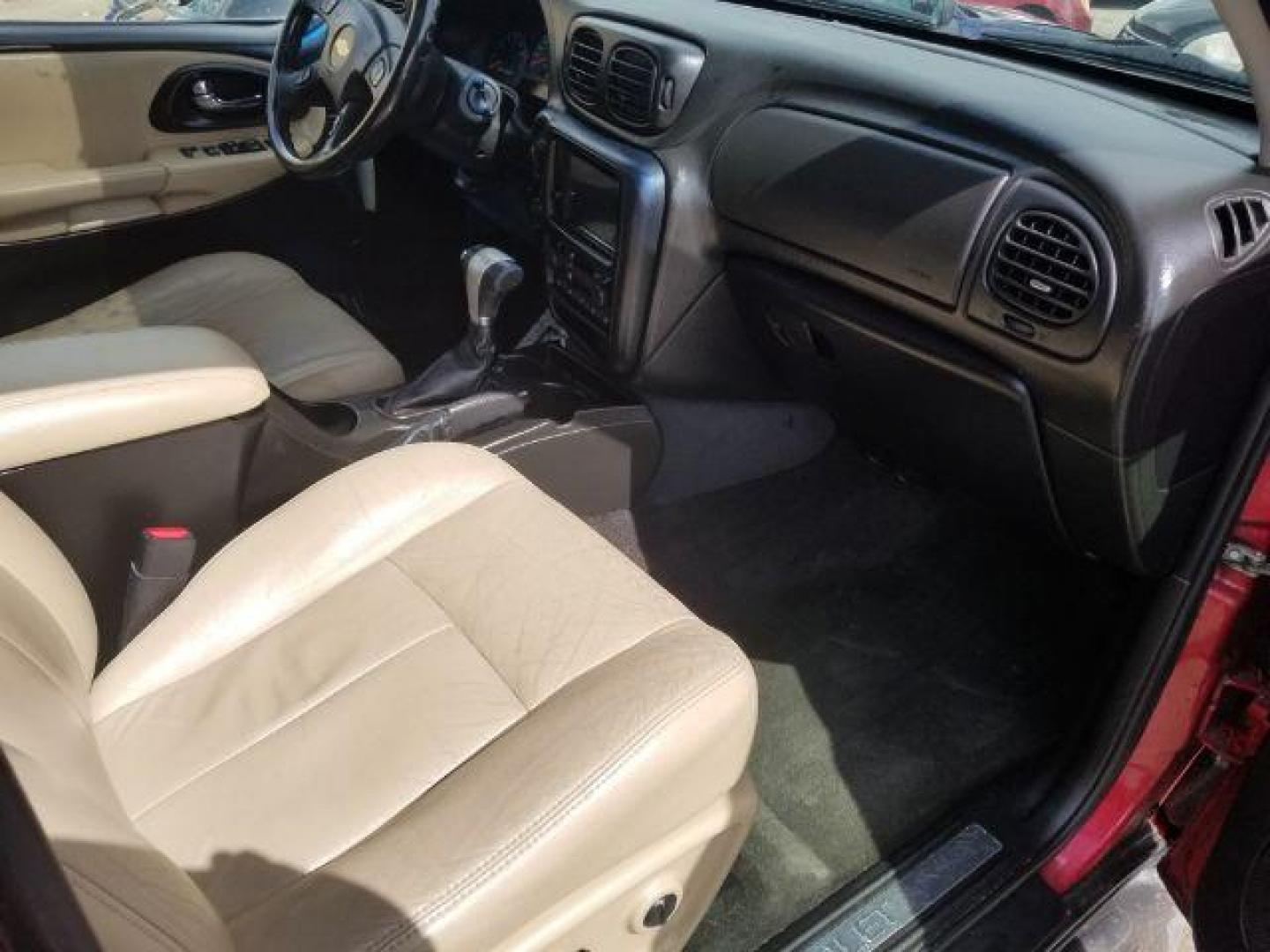 2005 Chevrolet TrailBlazer LT (1GNDT13S952) with an Vortec 4.2L I-6 DOHC engine, located at 1800 West Broadway, Missoula, 59808, (406) 543-1986, 46.881348, -114.023628 - Photo#7