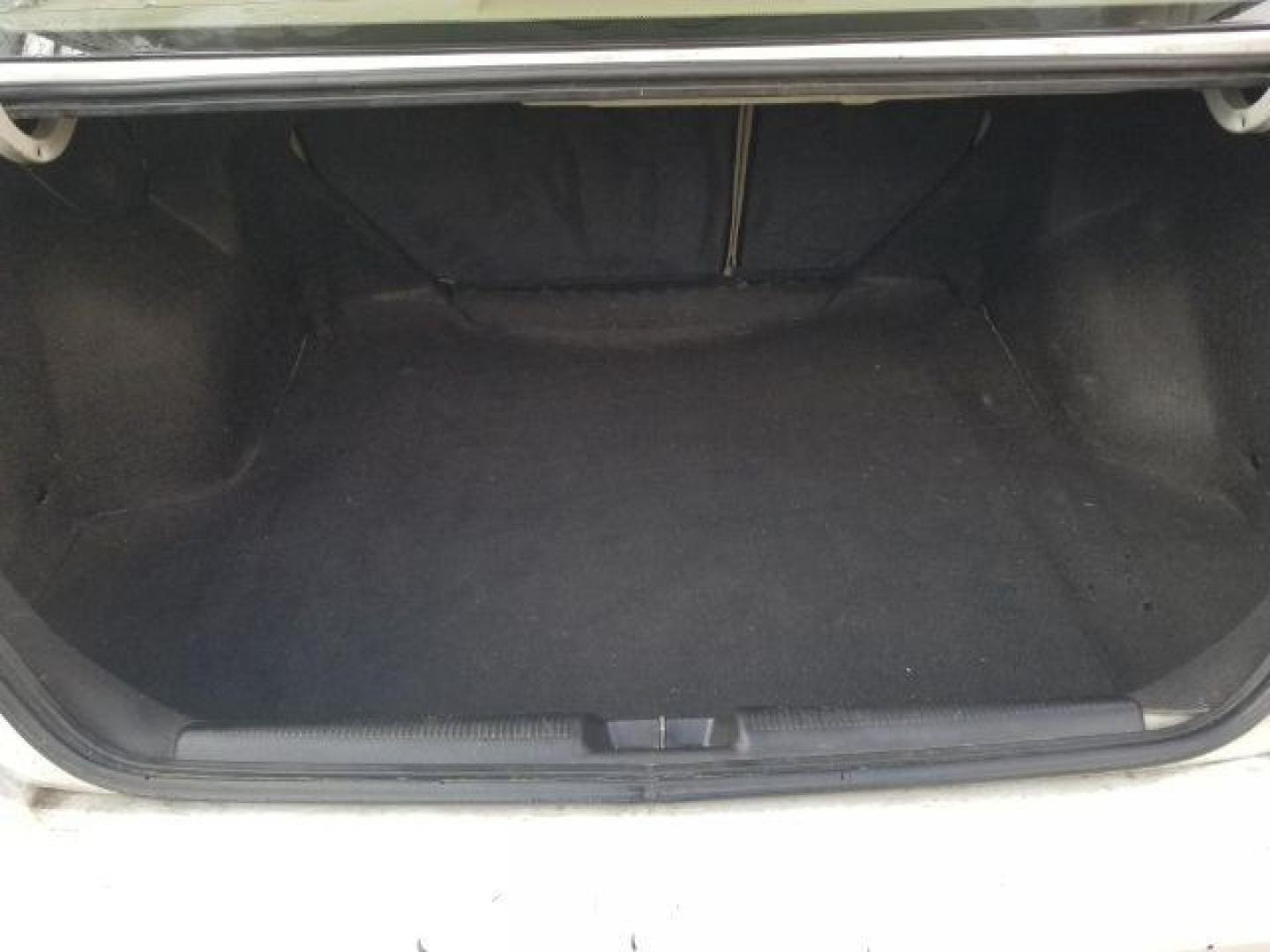 2005 Honda Civic LX (2HGES16505H) with an 1.7L I-4 regular unleaded engine, located at 4047 Montana Ave., Billings, MT, 59101, 45.770847, -108.529800 - Photo#9