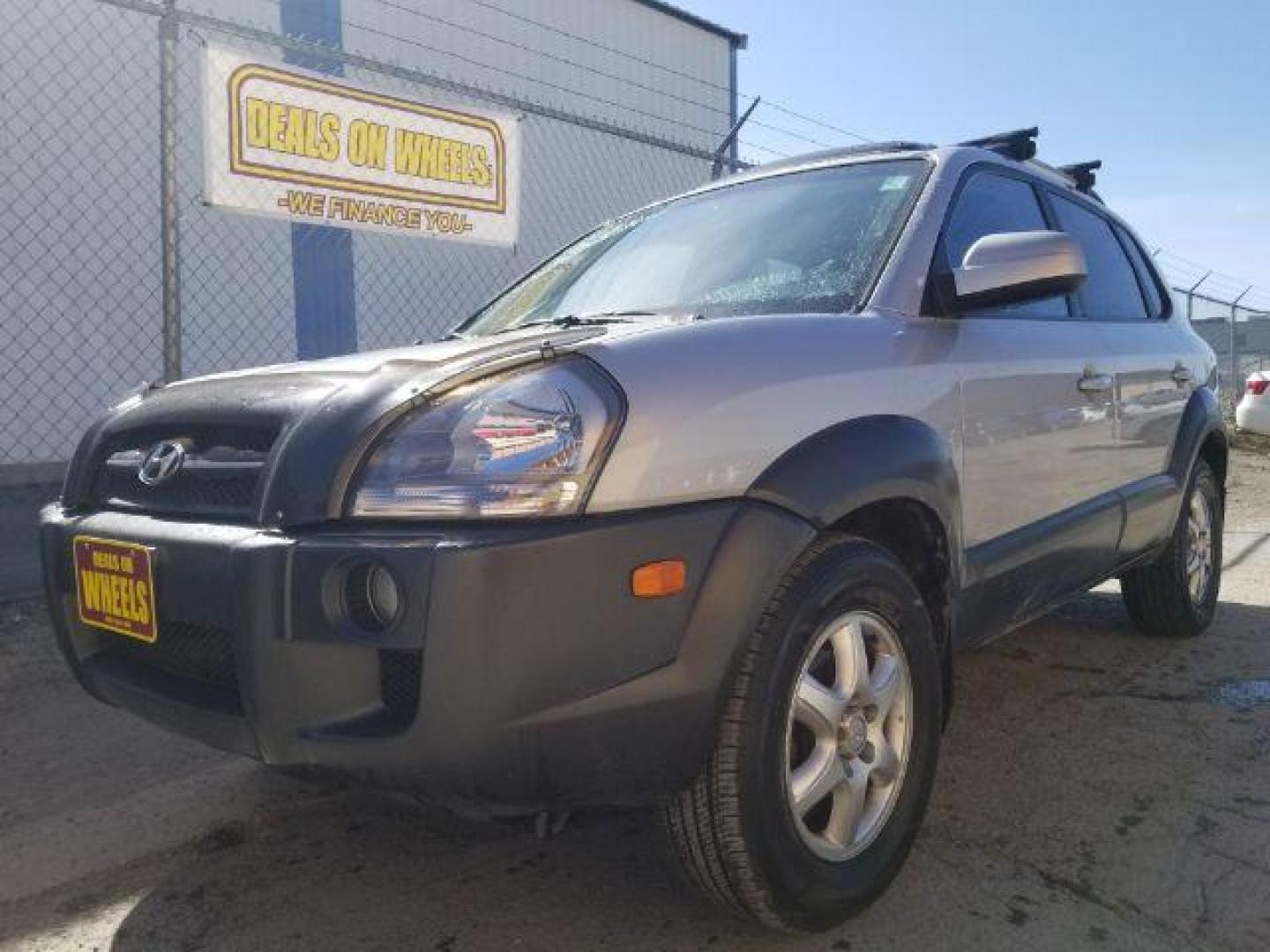 2005 Hyundai Tucson GLS | LX (KM8JN72D65U) with an 2.7L V-6 DOHC engine, located at 1800 West Broadway, Missoula, 59808, (406) 543-1986, 46.881348, -114.023628 - Photo#0