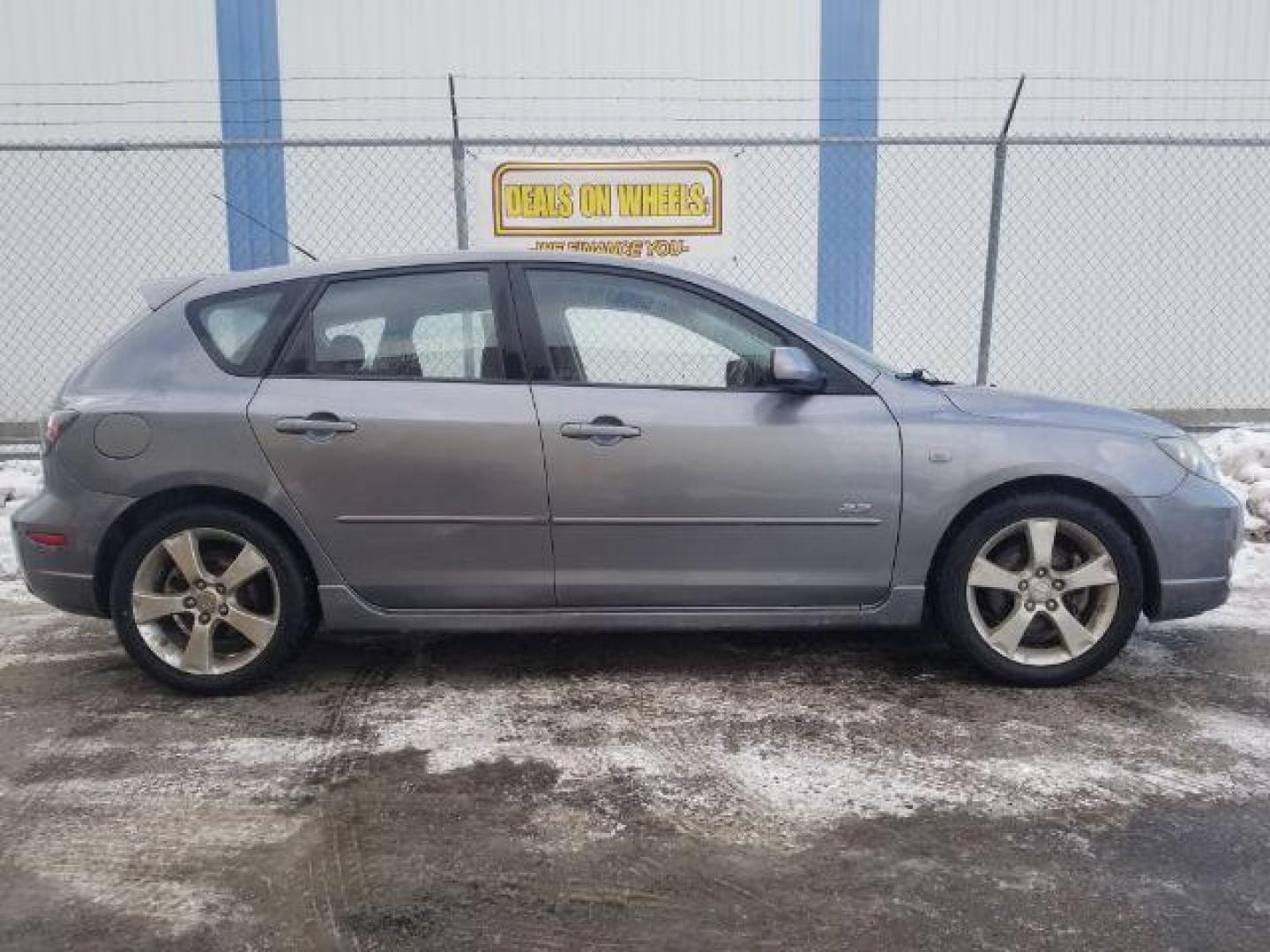 2005 Mazda MAZDA3 s 5-Door (JM1BK143051) with an 2.3L L4 DOHC 16V engine, located at 1821 N Montana Ave., Helena, MT, 59601, (406) 422-1031, 0.000000, 0.000000 - Photo#3