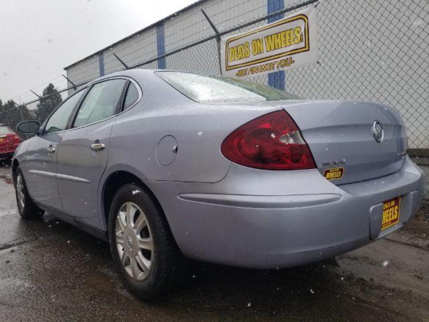 2006 Buick LaCrosse CX (2G4WC582261) with an 3.8L V-6 regular unleaded engine, located at 4801 10th Ave S,, Great Falls, MT, 59405, 0.000000, 0.000000 - Photo#5