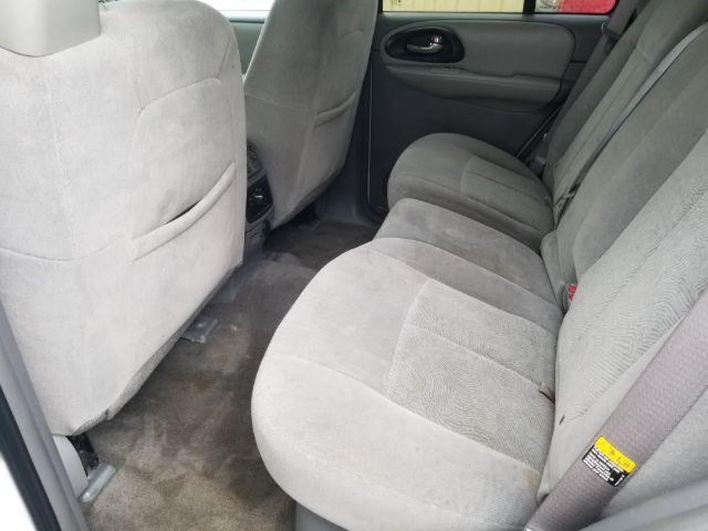 2006 Chevrolet TrailBlazer LS (1GNDT13S062) with an Vortec 4.2L I-6 DOHC engine, located at 1821 N Montana Ave., Helena, MT, 59601, (406) 422-1031, 0.000000, 0.000000 - Photo#8
