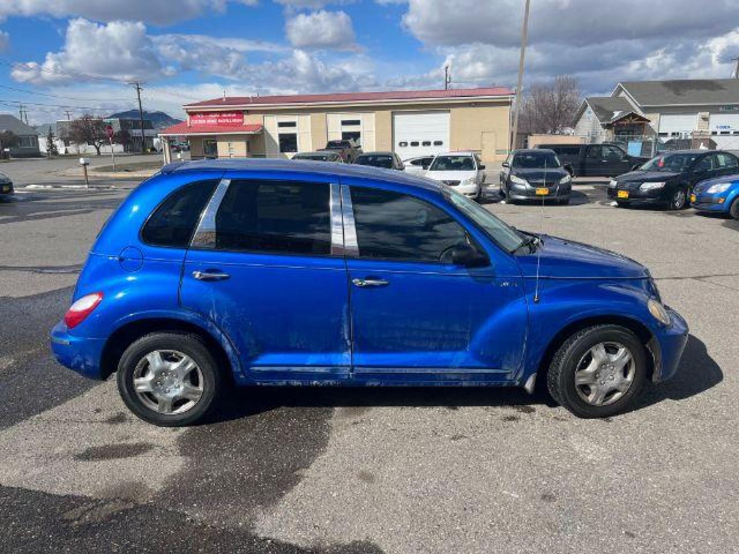 2006 Chrysler PT Cruiser Touring Edition (3A4FY58B46T) with an 2.4L L4 DOHC 16V engine, located at 1821 N Montana Ave., Helena, MT, 59601, (406) 422-1031, 0.000000, 0.000000 - Photo#3