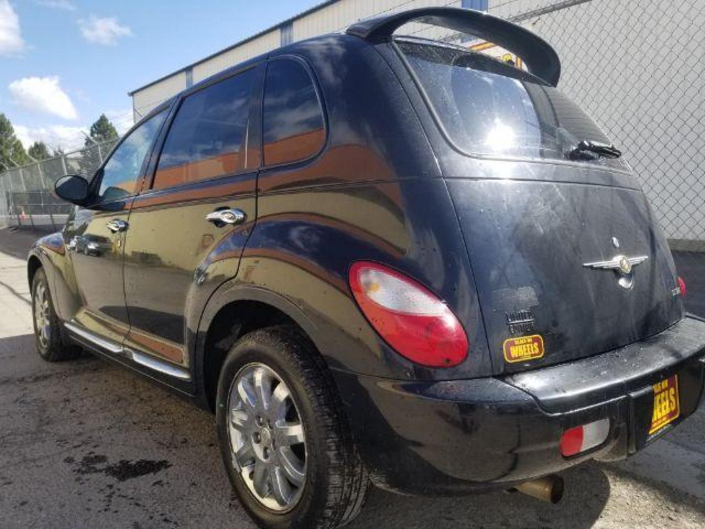 2006 Chrysler PT Cruiser Limited (3A8FY68846T) with an 2.4L I-4 DOHC engine, located at 1821 N Montana Ave., Helena, MT, 59601, (406) 422-1031, 0.000000, 0.000000 - Photo#5
