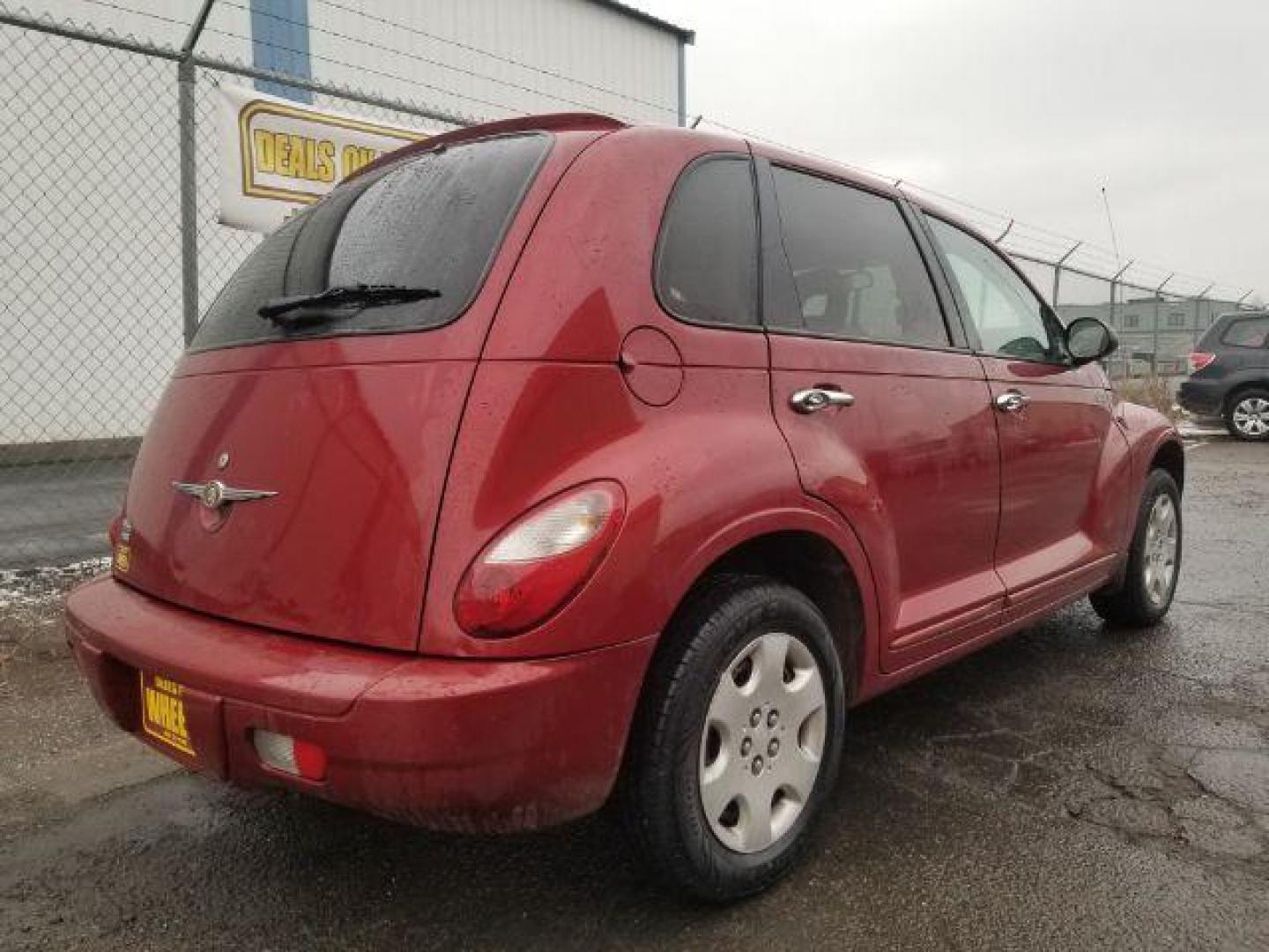 2006 Chrysler PT Cruiser Touring Edition (3A4FY58B56T) with an 2.4L L4 DOHC 16V engine, located at 1821 N Montana Ave., Helena, MT, 59601, (406) 422-1031, 0.000000, 0.000000 - Photo#4