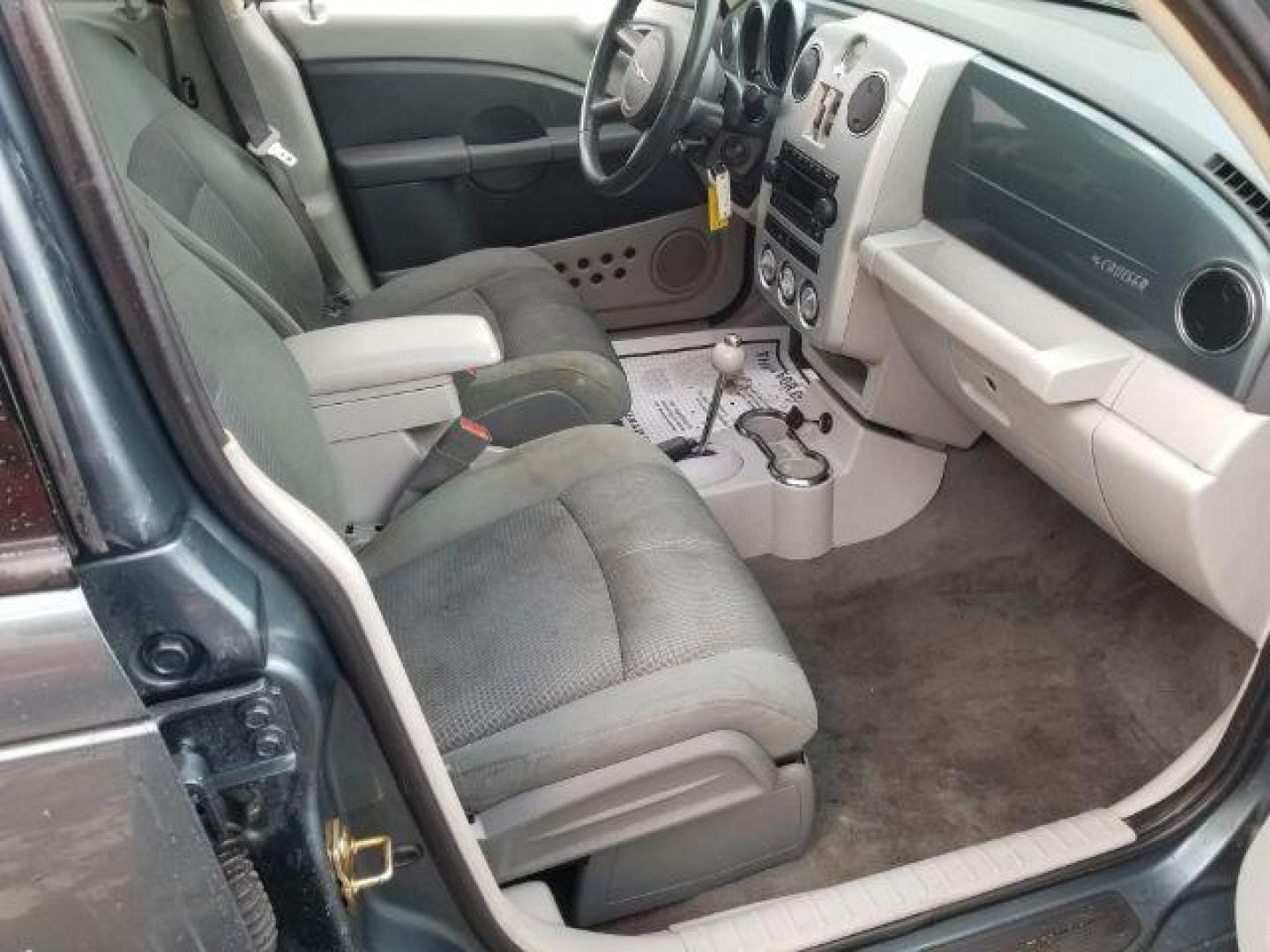 2006 Chrysler PT Cruiser Limited Edition (3A8FY68B06T) with an 2.4L L4 DOHC 16V engine, located at 1800 West Broadway, Missoula, 59808, (406) 543-1986, 46.881348, -114.023628 - Photo#10