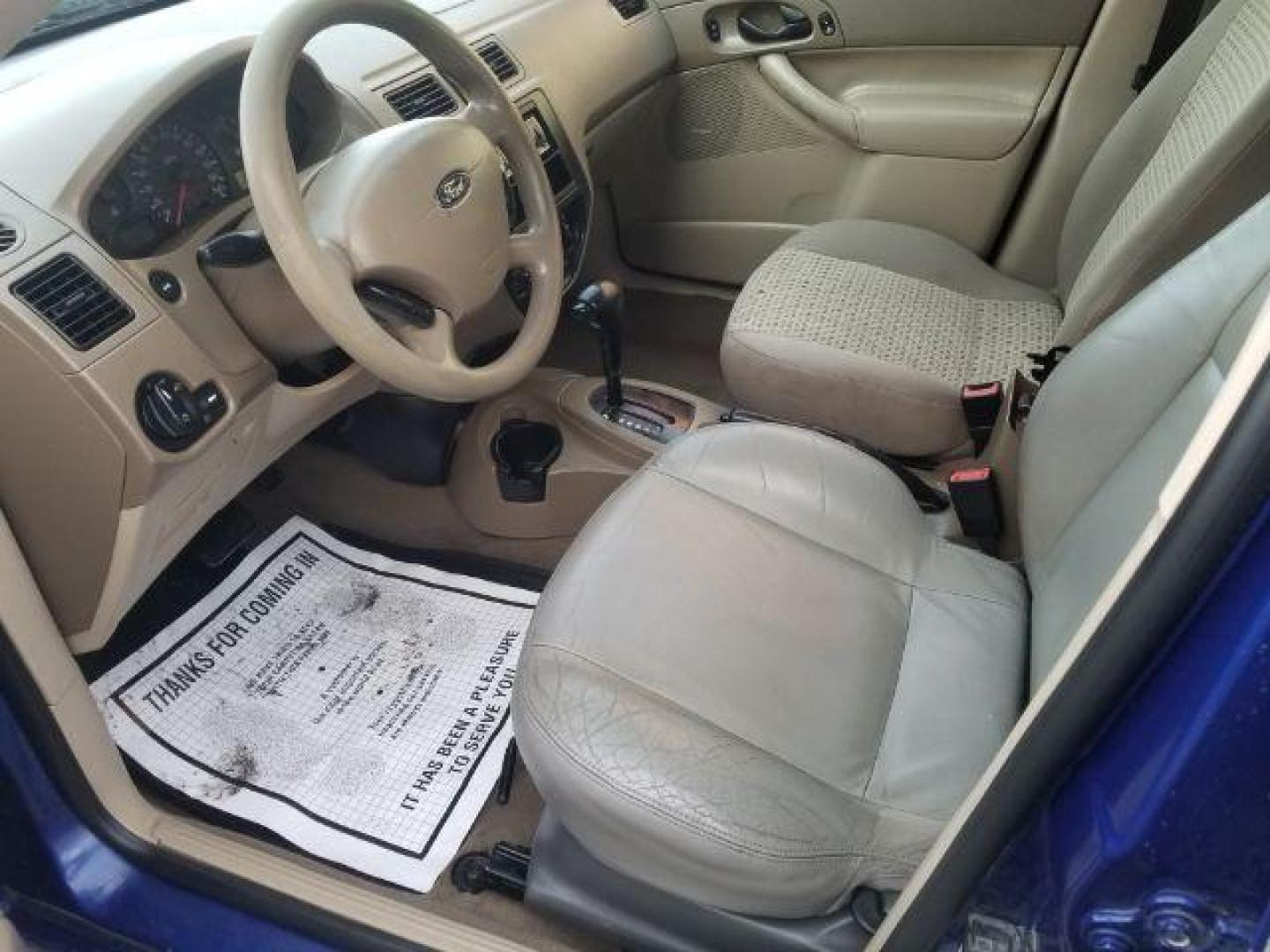 2006 Ford Focus Wagon ZXW SE (1FAFP36N16W) with an 2.0L L4 DOHC 16V engine, located at 1821 N Montana Ave., Helena, MT, 59601, (406) 422-1031, 0.000000, 0.000000 - Photo#7