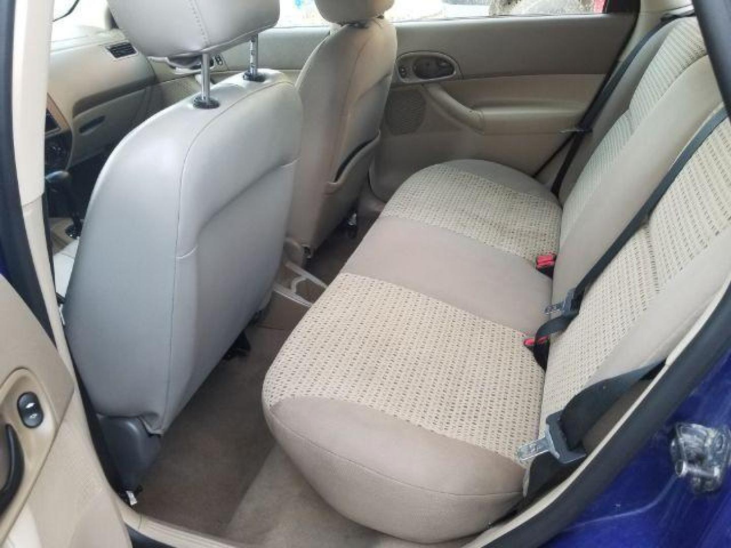 2006 Ford Focus Wagon ZXW SE (1FAFP36N16W) with an 2.0L L4 DOHC 16V engine, located at 1821 N Montana Ave., Helena, MT, 59601, (406) 422-1031, 0.000000, 0.000000 - Photo#8
