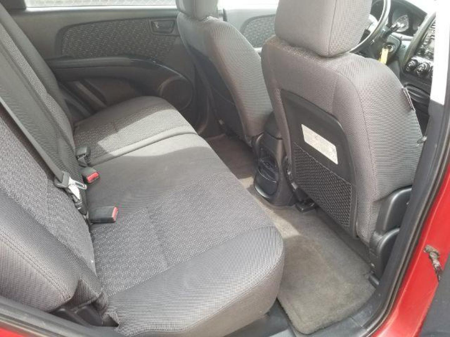 2006 Kia Sportage LX 2WD (KNDJF724267) with an 2.0L L4 DOHC 16V engine, located at 601 E. Idaho St., Kalispell, MT, 59901, 0.000000, 0.000000 - Photo#9