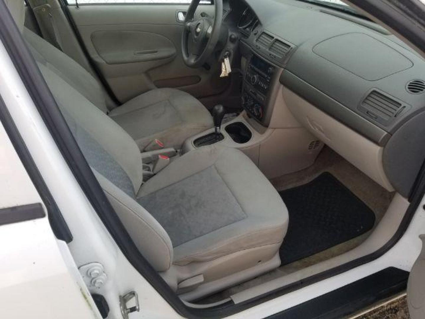 2007 Chevrolet Cobalt LS Sedan (1G1AK55F177) with an 2.2L L4 DOHC 16V engine, located at 1821 N Montana Ave., Helena, MT, 59601, (406) 422-1031, 0.000000, 0.000000 - Photo#10