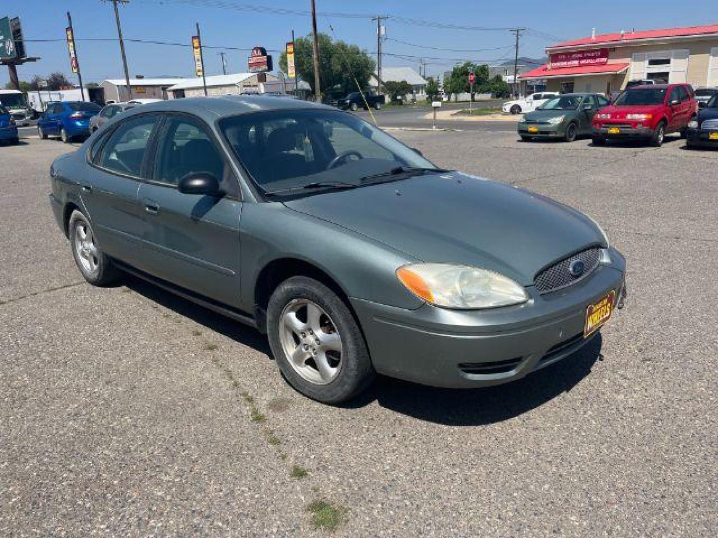 2007 Green Ford Taurus n/a (1FAFP53UX7A) with an 3.0 L engine, located at 1821 N Montana Ave., Helena, MT, 59601, (406) 422-1031, 0.000000, 0.000000 - Photo#10