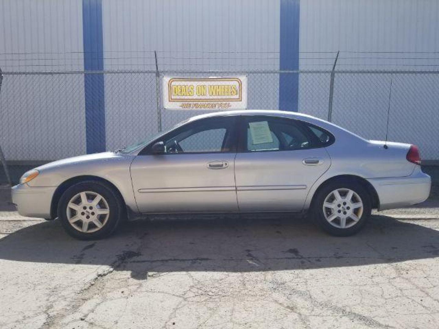 2007 Ford Taurus SE (1FAFP53U67A) with an Vulcan 3L V-6 regular unleaded engine, located at 1800 West Broadway, Missoula, 59808, (406) 543-1986, 46.881348, -114.023628 - Photo#6