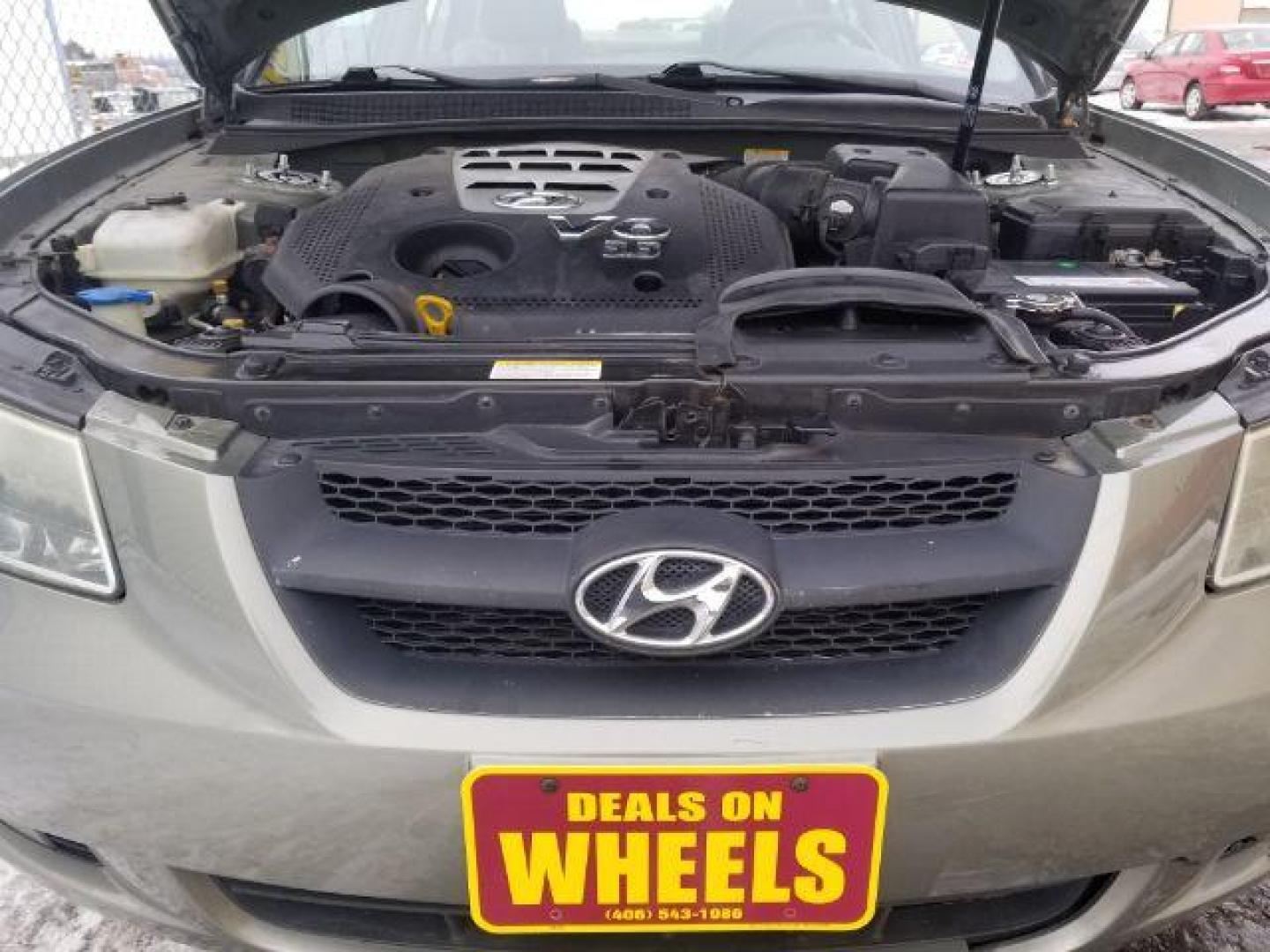 2007 Hyundai Sonata SE XM (5NPEU46F07H) with an 3.3L V6 DOHC 24V engine, 5-Speed Automatic transmission, located at 1821 N Montana Ave., Helena, MT, 59601, (406) 422-1031, 0.000000, 0.000000 - Photo#14