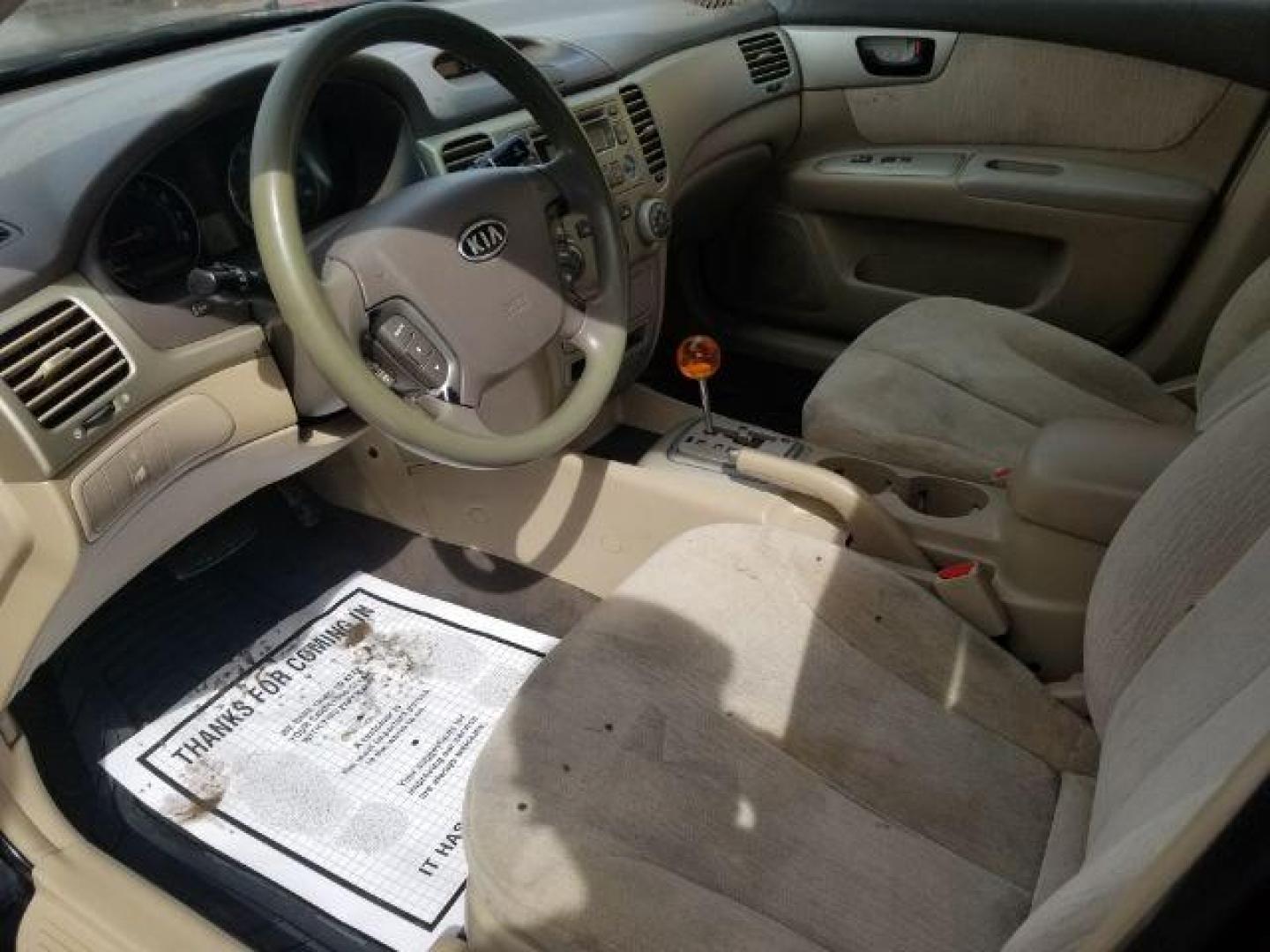 2007 Kia Optima LX (KNAGE123X75) with an 2.4L L4 DOHC 16V engine, 4-Speed Automatic transmission, located at 601 E. Idaho St., Kalispell, MT, 59901, 0.000000, 0.000000 - Photo#7