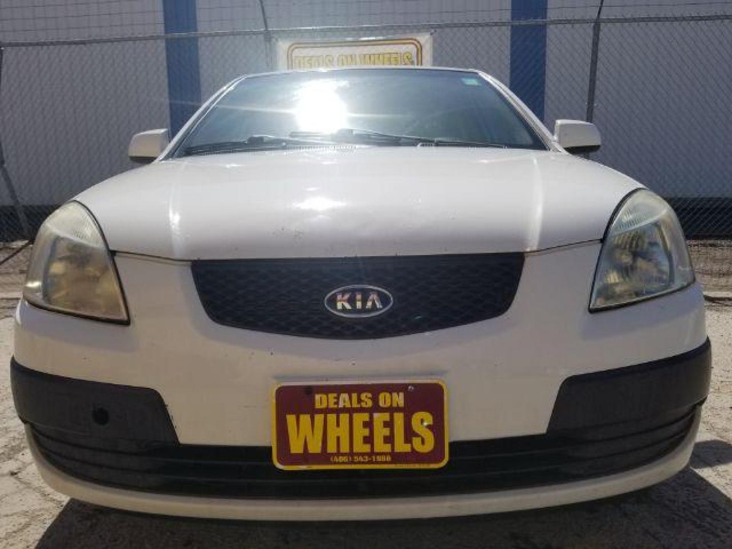 2007 Kia Rio LX (KNADE123776) with an 1.6L L4 DOHC 16V engine, located at 1800 West Broadway, Missoula, 59808, (406) 543-1986, 46.881348, -114.023628 - Photo#1
