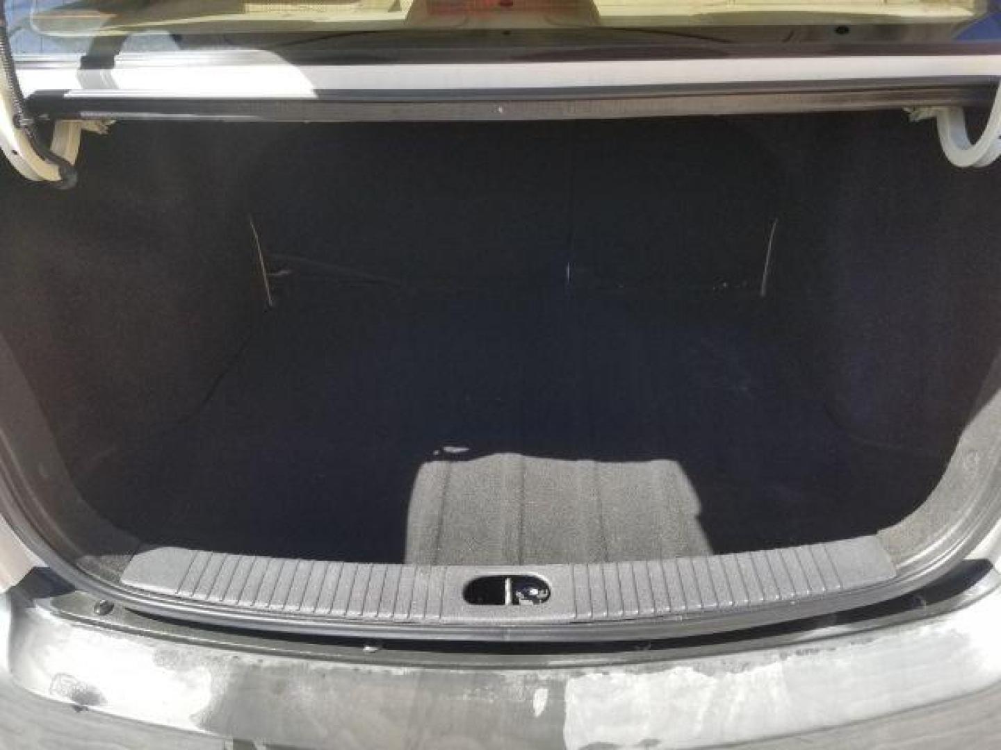 2007 Kia Rio LX (KNADE123776) with an 1.6L L4 DOHC 16V engine, located at 1800 West Broadway, Missoula, 59808, (406) 543-1986, 46.881348, -114.023628 - Photo#12