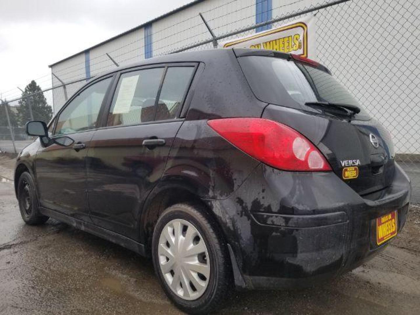 2007 Nissan Versa 1.8S (3N1BC13E07L) with an 1.8L I-4 DOHC engine, located at 4047 Montana Ave., Billings, MT, 59101, 45.770847, -108.529800 - Photo#5