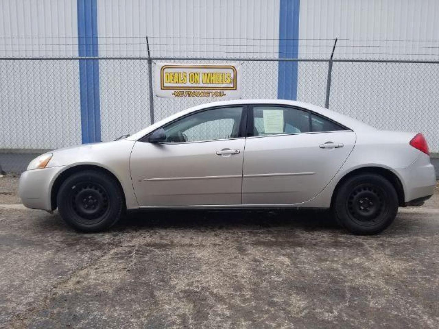 2007 Pontiac G6 Value Leader (1G2ZF58B074) with an Ecotec 2.4L I-4 DOHC engine, located at 4047 Montana Ave., Billings, MT, 59101, 45.770847, -108.529800 - Photo#6
