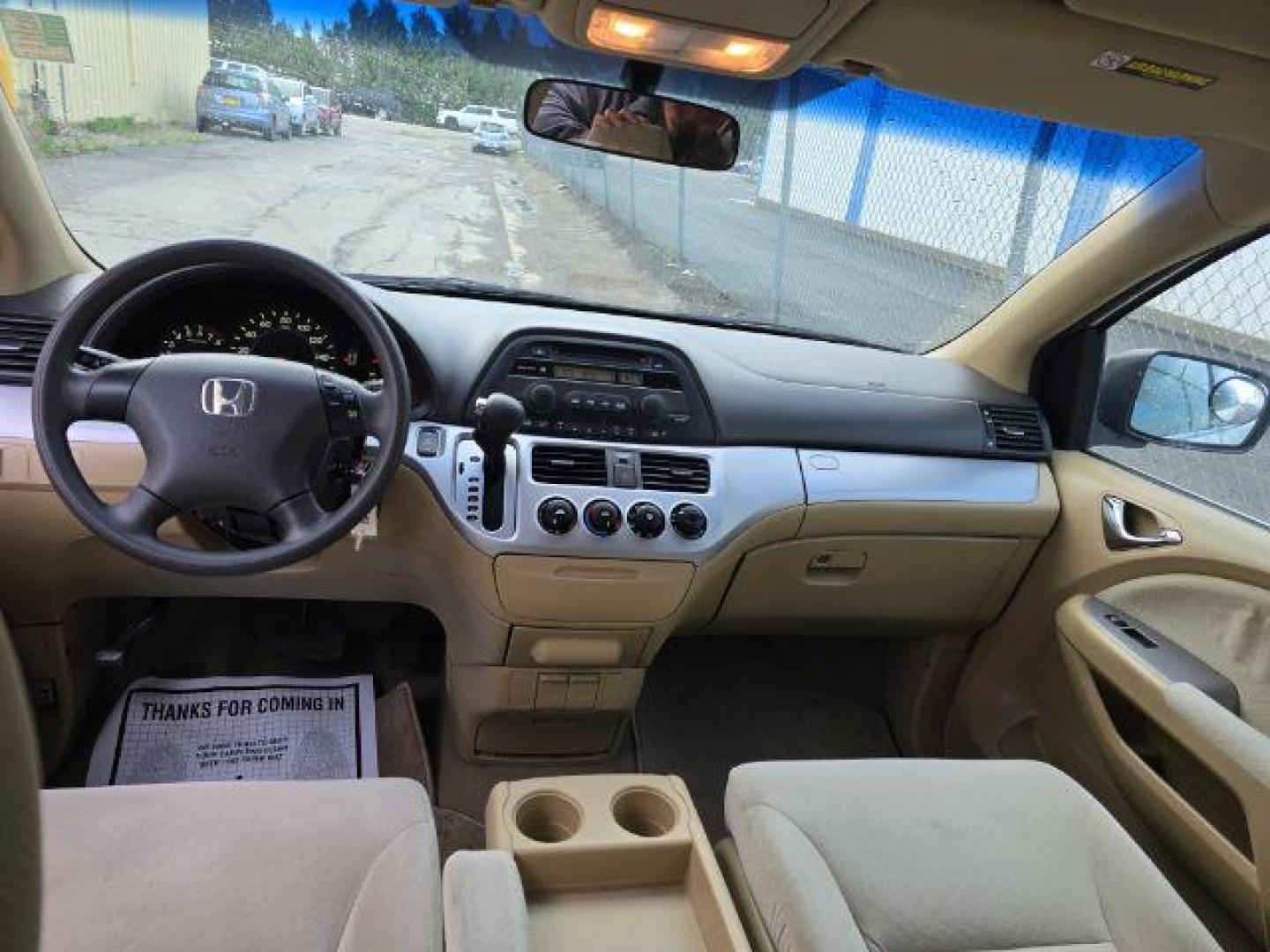 2008 Honda Odyssey LX (5FNRL38208B) with an 3.5L V-6 VTEC variable valve control engine, located at 601 E. Idaho St., Kalispell, MT, 59901, 0.000000, 0.000000 - Photo#7