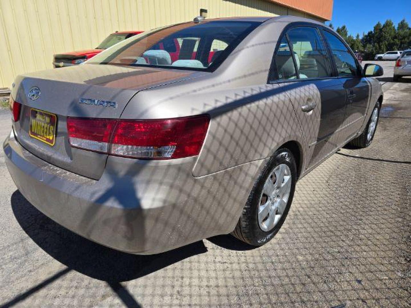 2008 Hyundai Sonata GLS (5NPET46CX8H) with an 2.4L I-4 DOHC engine, located at 4047 Montana Ave., Billings, MT, 59101, 45.770847, -108.529800 - Photo#3