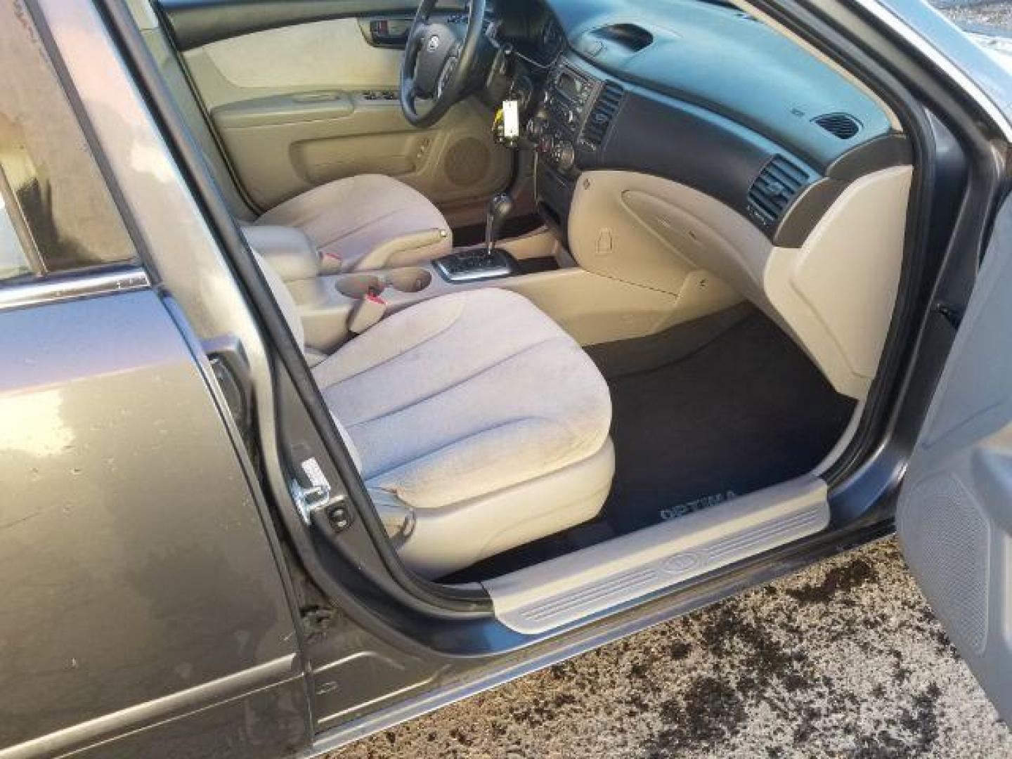 2008 Kia Optima LX (KNAGE123485) with an 2.4L L4 DOHC 16V engine, 4-Speed Automatic transmission, located at 1800 West Broadway, Missoula, 59808, (406) 543-1986, 46.881348, -114.023628 - Photo#10