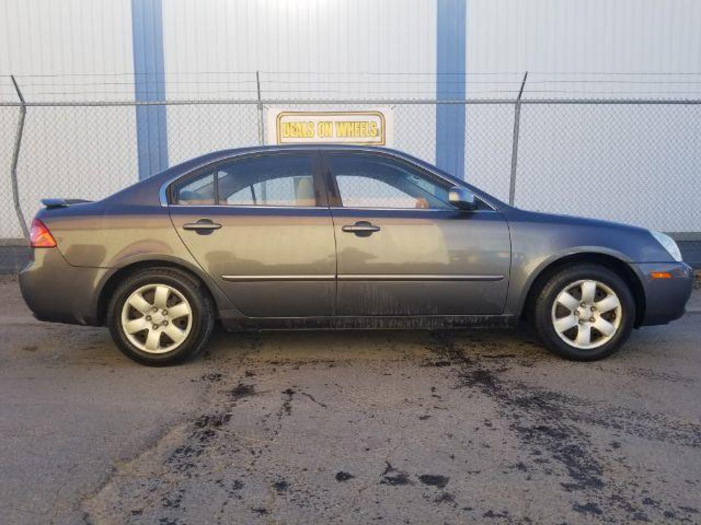 2008 Kia Optima LX (KNAGE123485) with an 2.4L L4 DOHC 16V engine, 4-Speed Automatic transmission, located at 1800 West Broadway, Missoula, 59808, (406) 543-1986, 46.881348, -114.023628 - Photo#3