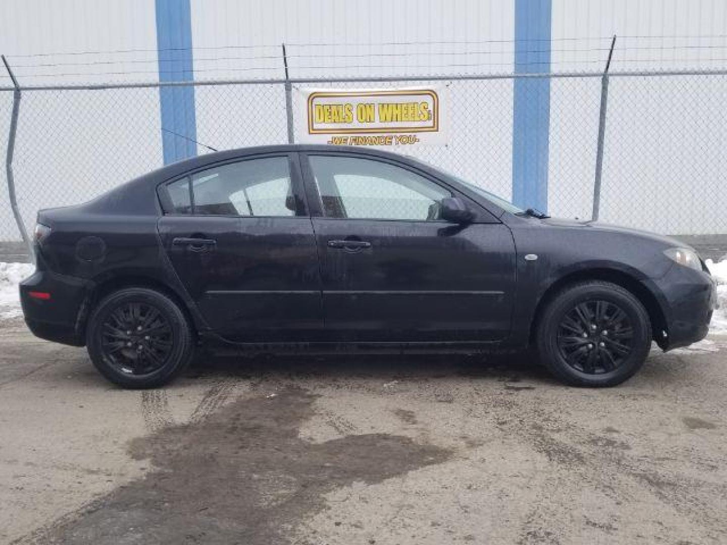 2008 Mazda MAZDA3 i Sport 4-Door (JM1BK12F781) with an 2.0L L4 DOHC 16V engine, located at 1821 N Montana Ave., Helena, MT, 59601, (406) 422-1031, 0.000000, 0.000000 - Photo#3