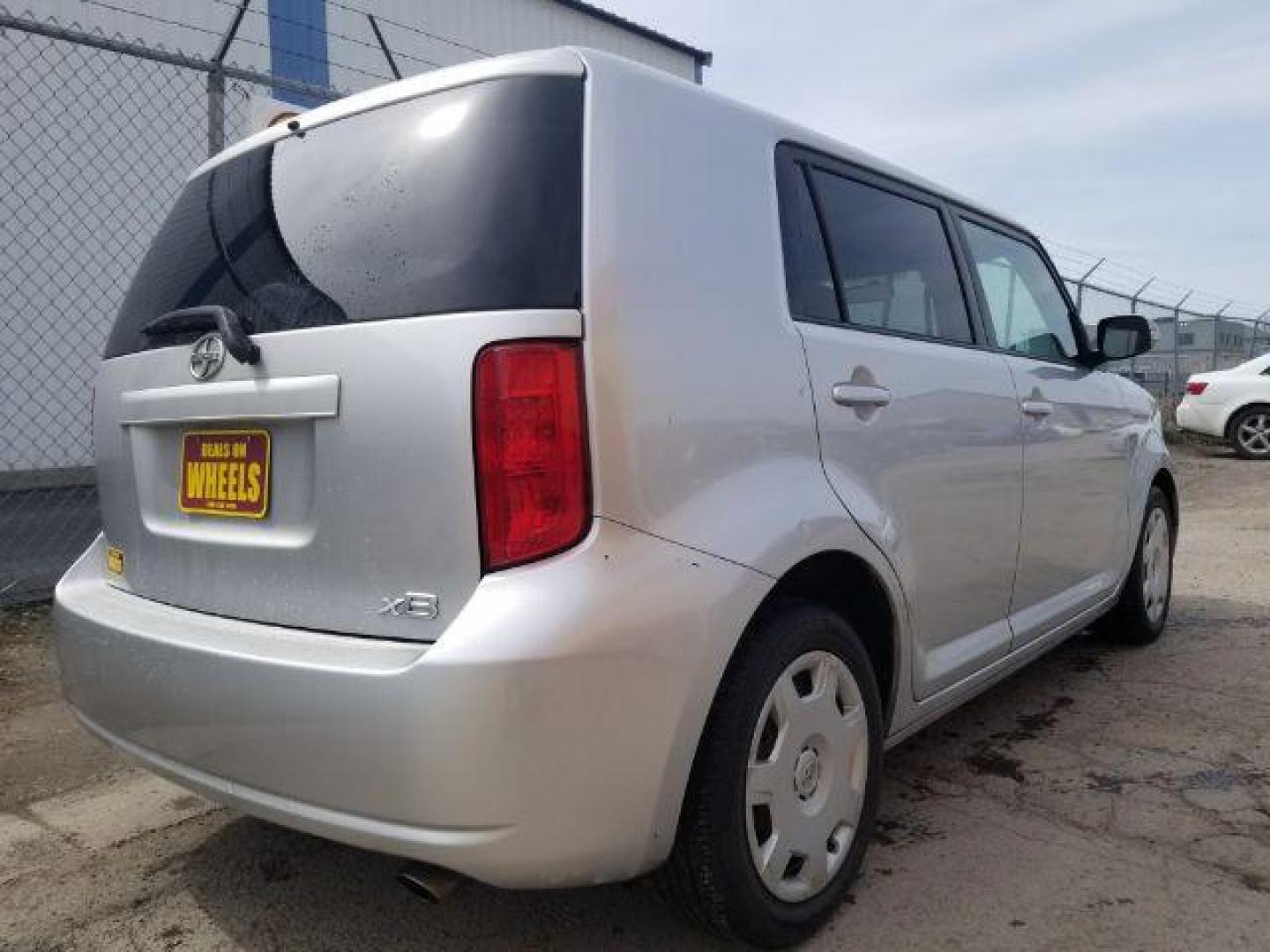 2008 Scion xB Base (M5) (JTLKE50EX81) with an 2.4L I-4 DOHC engine, located at 1800 West Broadway, Missoula, 59808, (406) 543-1986, 46.881348, -114.023628 - Photo#11