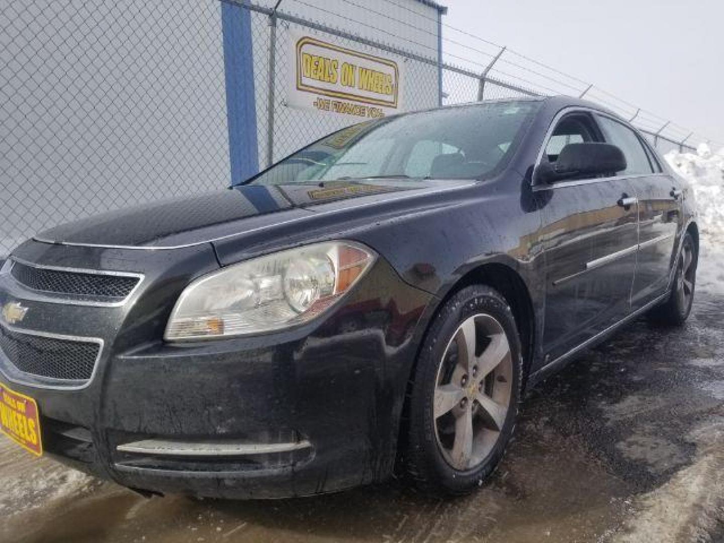2009 Chevrolet Malibu LT1 (1G1ZJ57B79F) with an 2.4L L4 DOHC 16V engine, 6-Speed Automatic transmission, located at 1821 N Montana Ave., Helena, MT, 59601, (406) 422-1031, 0.000000, 0.000000 - Photo#0