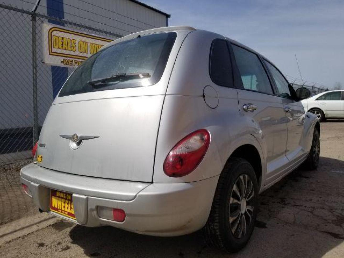 2009 Chrysler PT Cruiser Base (3A8FY48989T) with an 2.4L L4 DOHC 16V engine, located at 4047 Montana Ave., Billings, MT, 59101, 45.770847, -108.529800 - Photo#4