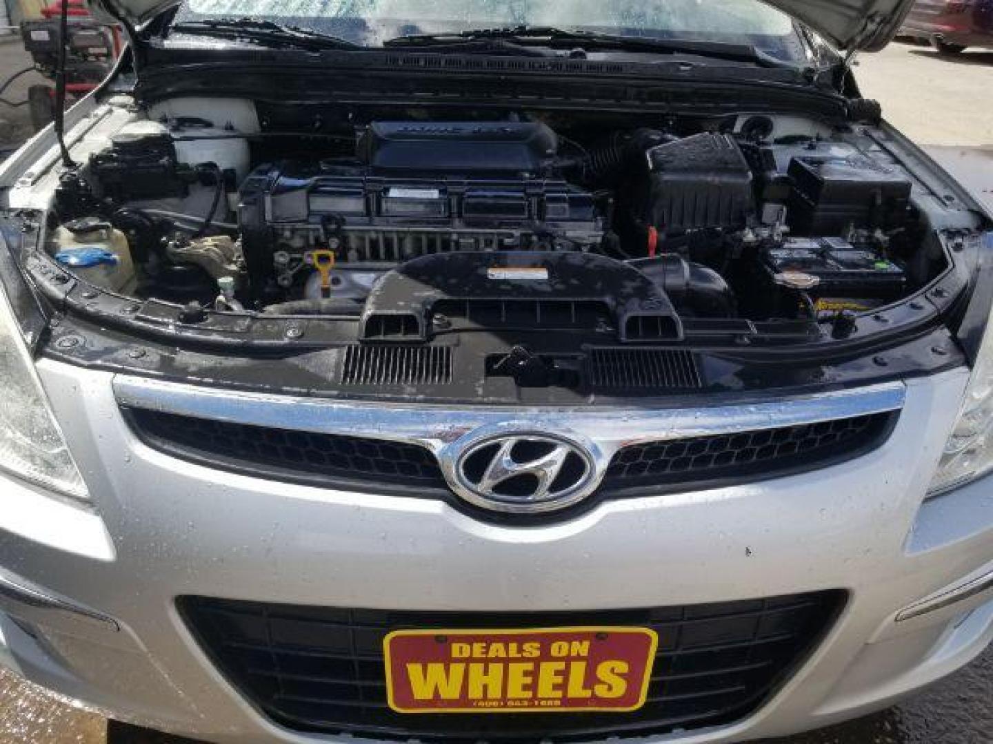 2009 Hyundai Elantra Touring GLS (KMHDC86E59U) , located at 4047 Montana Ave., Billings, MT, 59101, 45.770847, -108.529800 - Photo#13