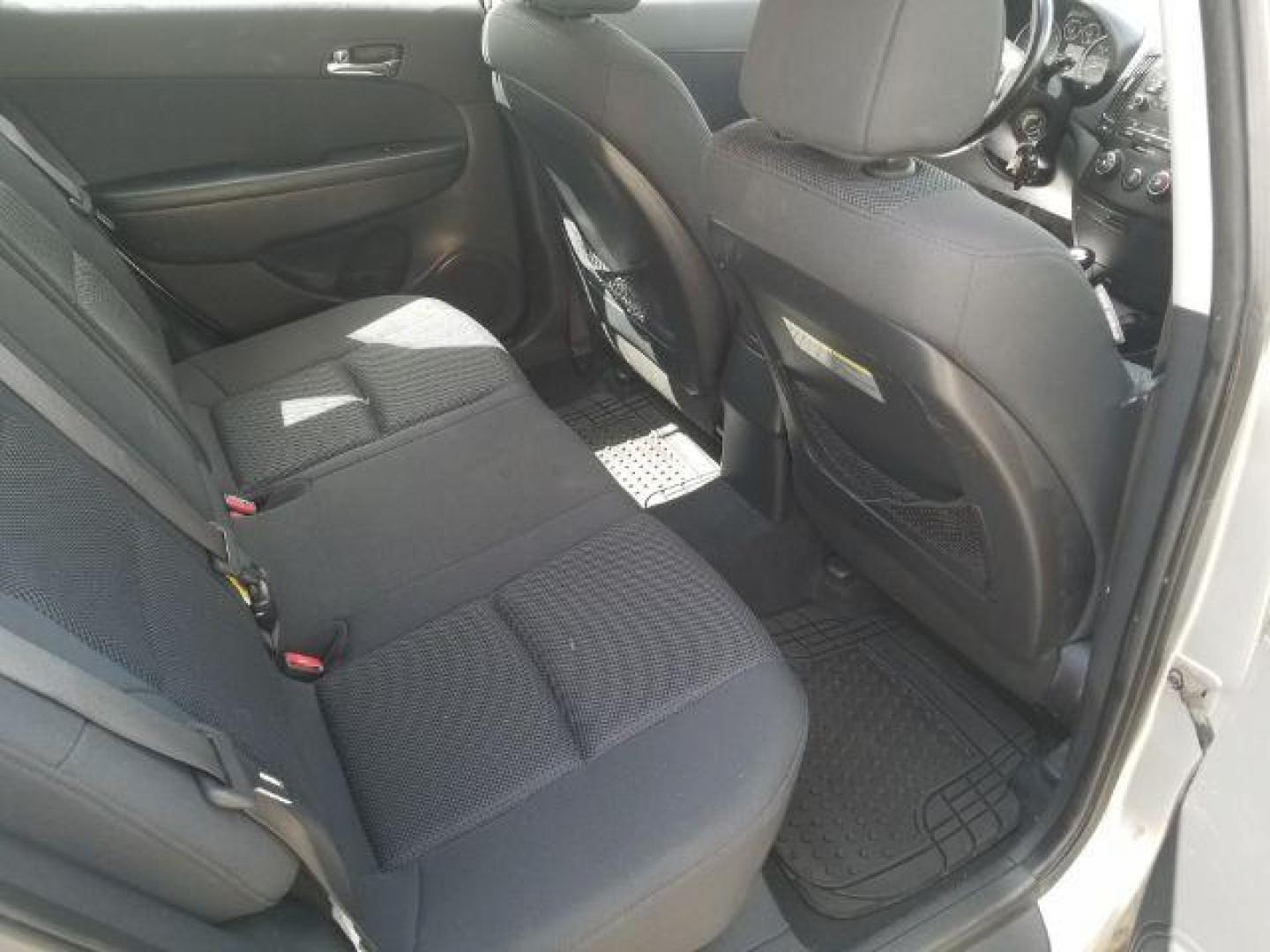 2009 Hyundai Elantra Touring GLS (KMHDC86E59U) , located at 4047 Montana Ave., Billings, MT, 59101, 45.770847, -108.529800 - Photo#9