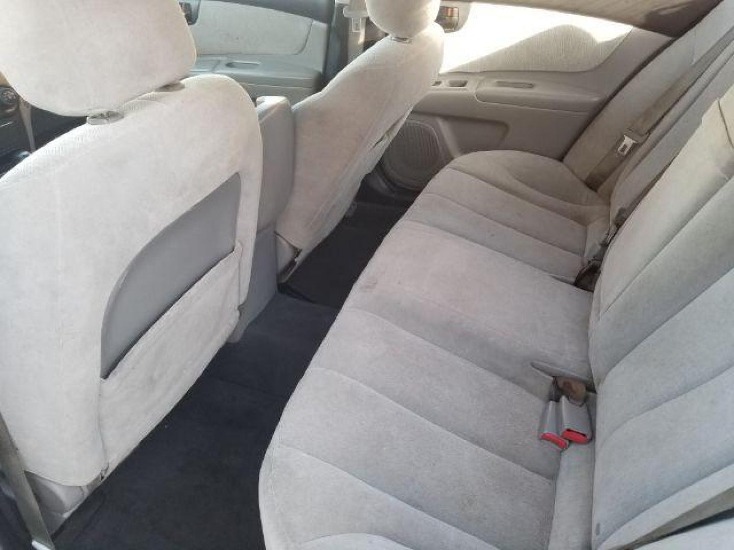 2009 Kia Optima LX (KNAGE228395) with an 2.4L L4 DOHC 16V engine, 4-Speed Automatic transmission, located at 1800 West Broadway, Missoula, 59808, (406) 543-1986, 46.881348, -114.023628 - Photo#8