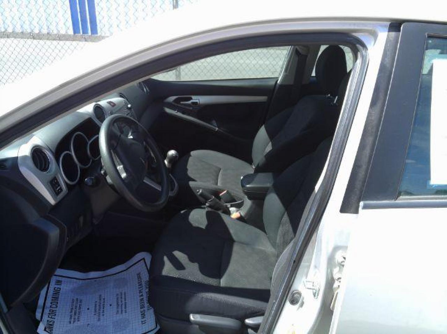 2009 Pontiac Vibe S (5Y2SL678X9Z) , located at 601 E. Idaho St., Kalispell, MT, 59901, 0.000000, 0.000000 - Photo#5