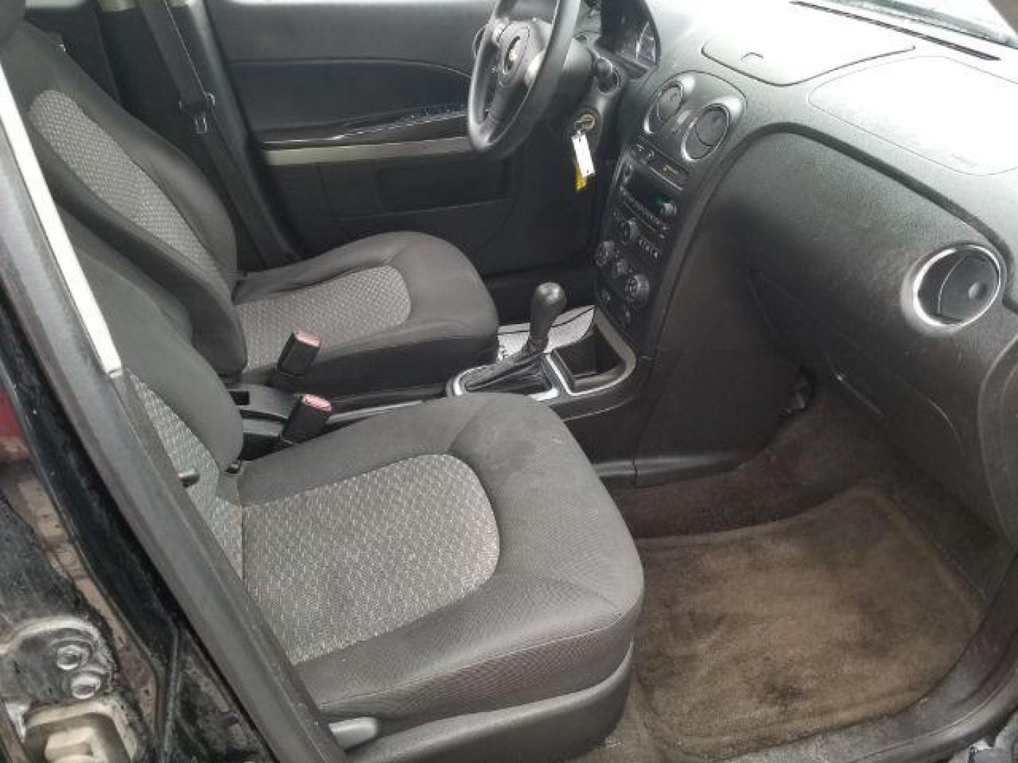2010 Chevrolet HHR LT1 (3GNBABDB0AS) with an 2.2L L4 DOHC 16V FFV engine, 4-Speed Automatic transmission, located at 1821 N Montana Ave., Helena, MT, 59601, (406) 422-1031, 0.000000, 0.000000 - Photo#10