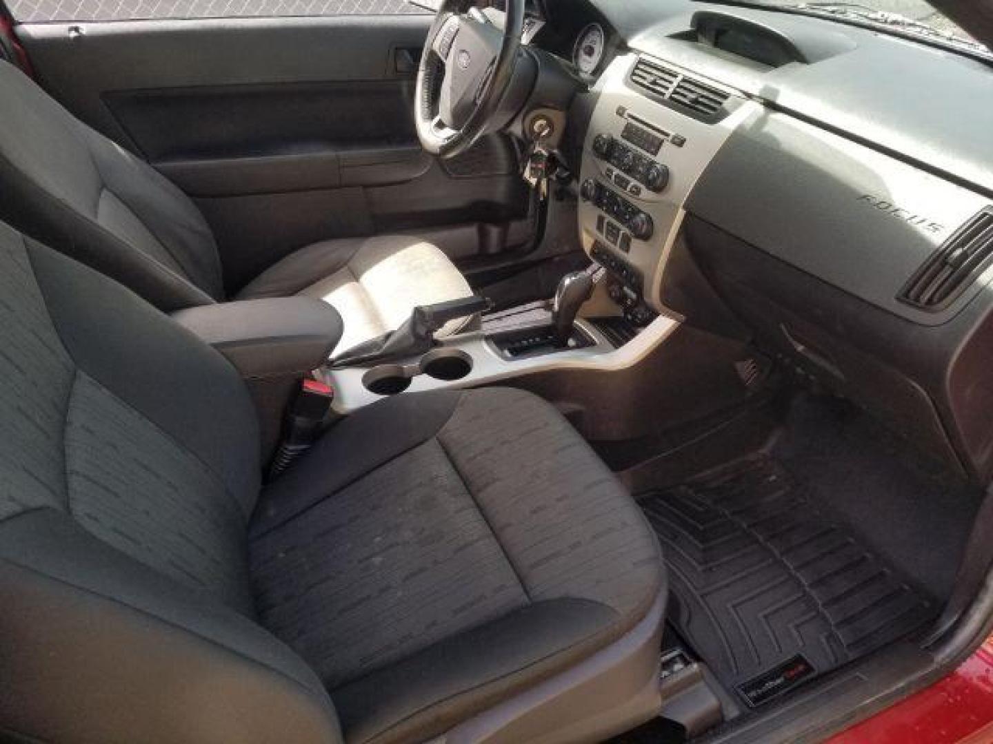 2010 Ford Focus SE (1FAHP3CN0AW) with an Duratec 2L I-4 DOHC engine, located at 1800 West Broadway, Missoula, 59808, (406) 543-1986, 46.881348, -114.023628 - Photo#8
