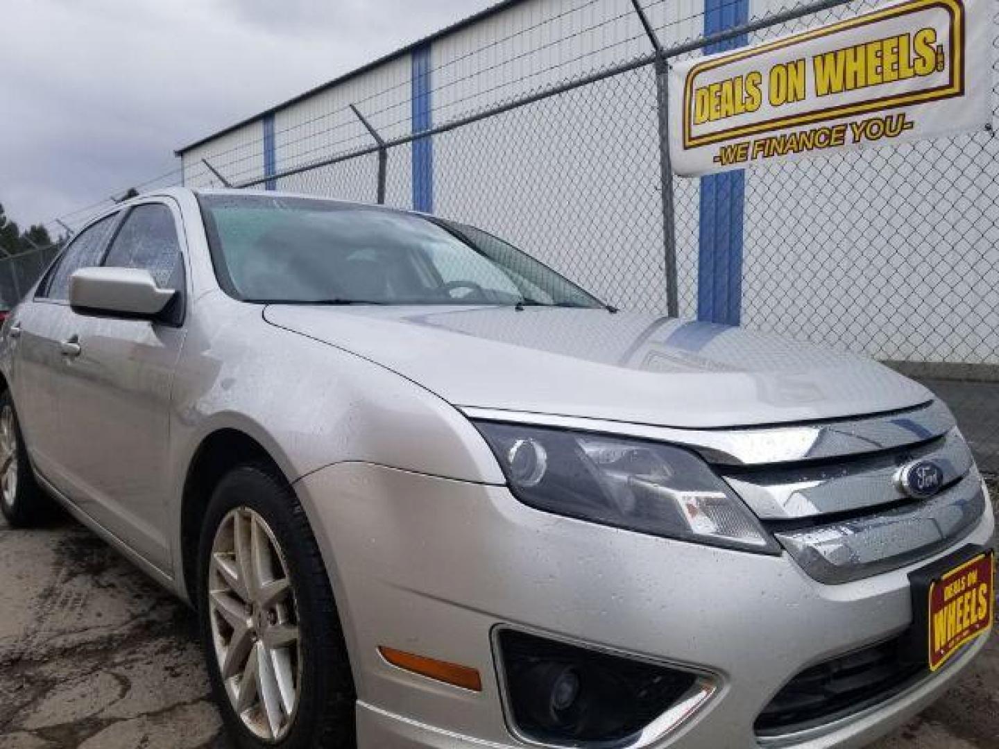 2010 Ford Fusion SEL (3FAHP0JG7AR) with an 2.5L I-4 DOHC engine, located at 4047 Montana Ave., Billings, MT, 59101, 45.770847, -108.529800 - Photo#2