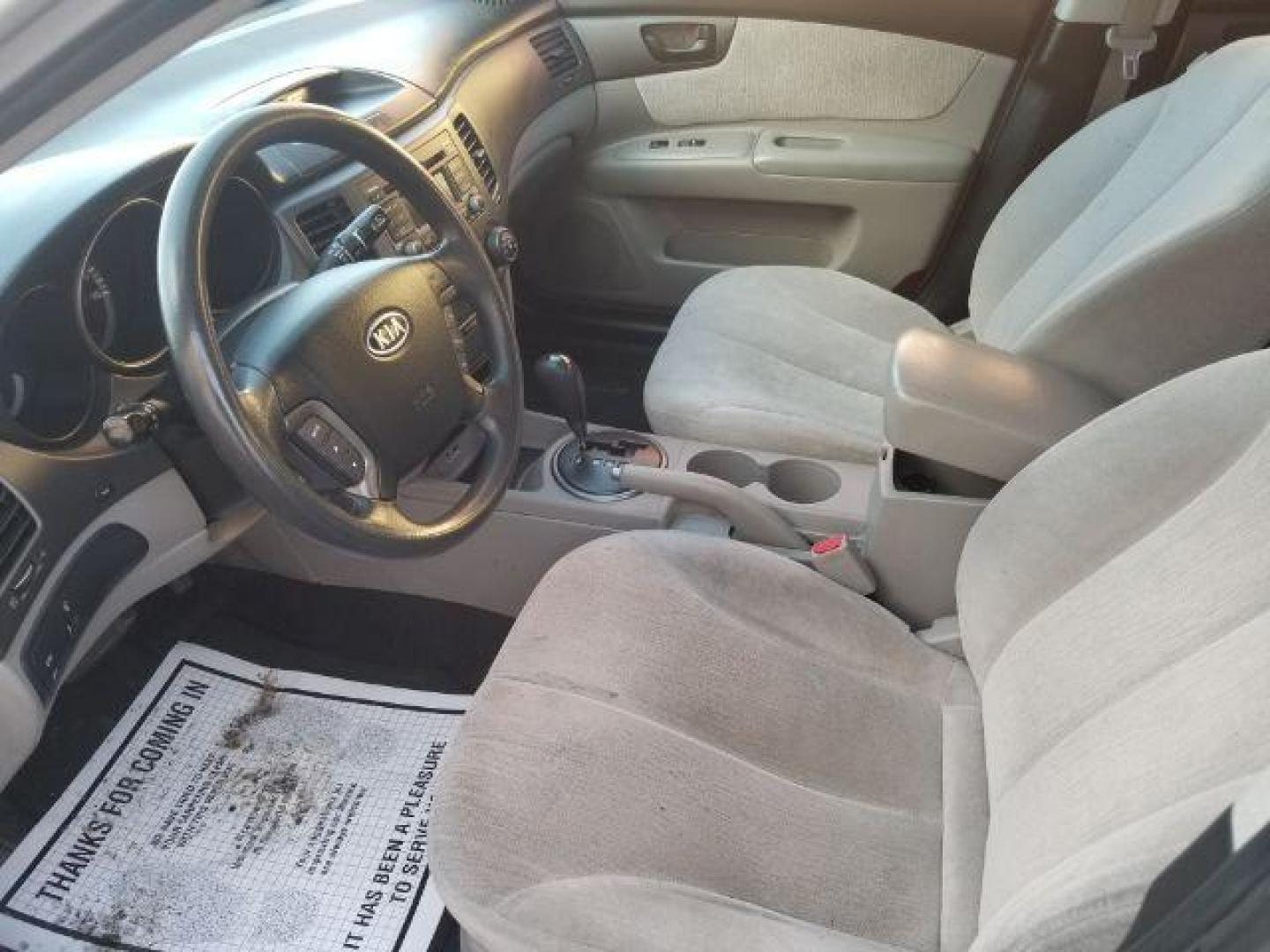 2010 Kia Optima LX (KNAGG4A80A5) with an 2.4L L4 DOHC 16V engine, 4-Speed Automatic transmission, located at 1821 N Montana Ave., Helena, MT, 59601, (406) 422-1031, 0.000000, 0.000000 - Photo#7