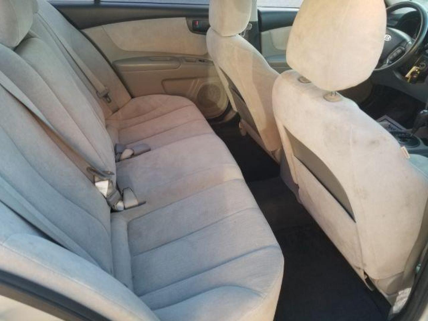 2010 Kia Optima LX (KNAGG4A80A5) with an 2.4L L4 DOHC 16V engine, 4-Speed Automatic transmission, located at 1821 N Montana Ave., Helena, MT, 59601, (406) 422-1031, 0.000000, 0.000000 - Photo#9