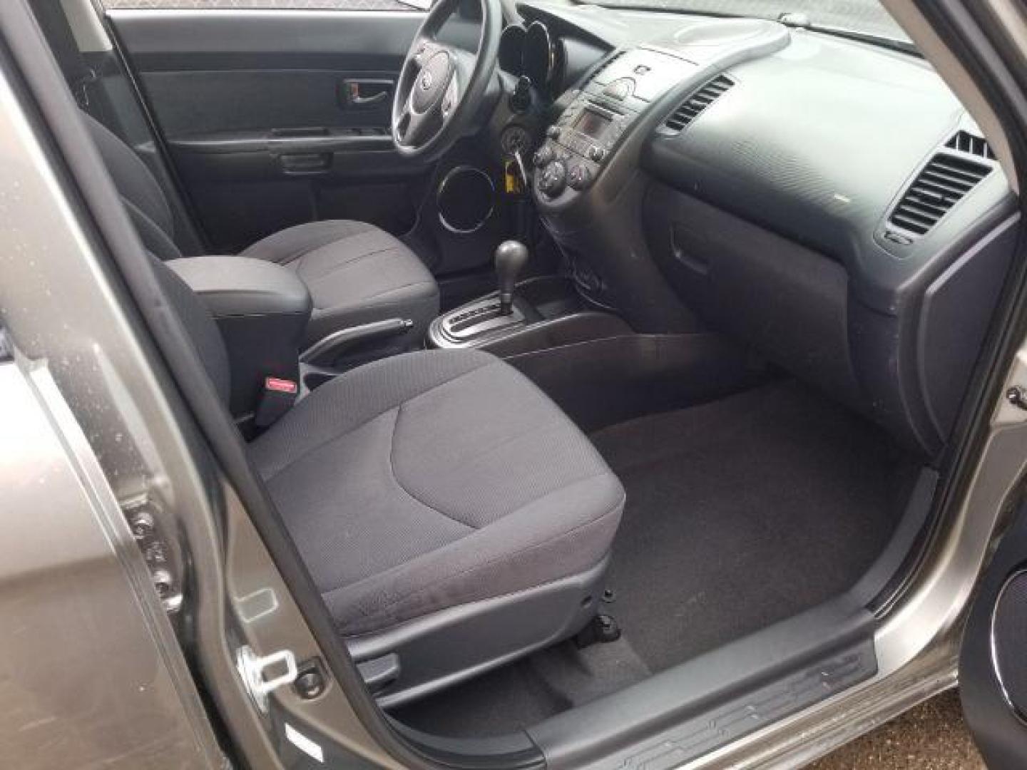 2010 Kia Soul + (KNDJT2A21A7) with an 2L I-4 DOHC engine, located at 1821 N Montana Ave., Helena, MT, 59601, (406) 422-1031, 0.000000, 0.000000 - Photo#10