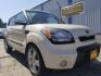 2010 Kia Soul ! (KNDJT2A29A7) with an 2L I-4 DOHC engine, located at 601 E. Idaho St., Kalispell, MT, 59901, 0.000000, 0.000000 - Photo#2