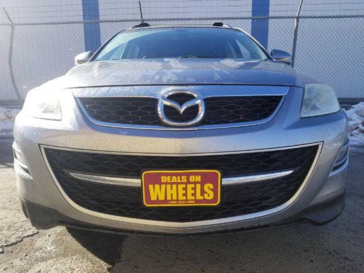 2010 Mazda CX-9 Grand Touring AWD (JM3TB3MV3A0) with an 3.7L V6 DOHC 24V engine, 6-Speed Automatic transmission, located at 1821 N Montana Ave., Helena, MT, 59601, (406) 422-1031, 0.000000, 0.000000 - Photo#1