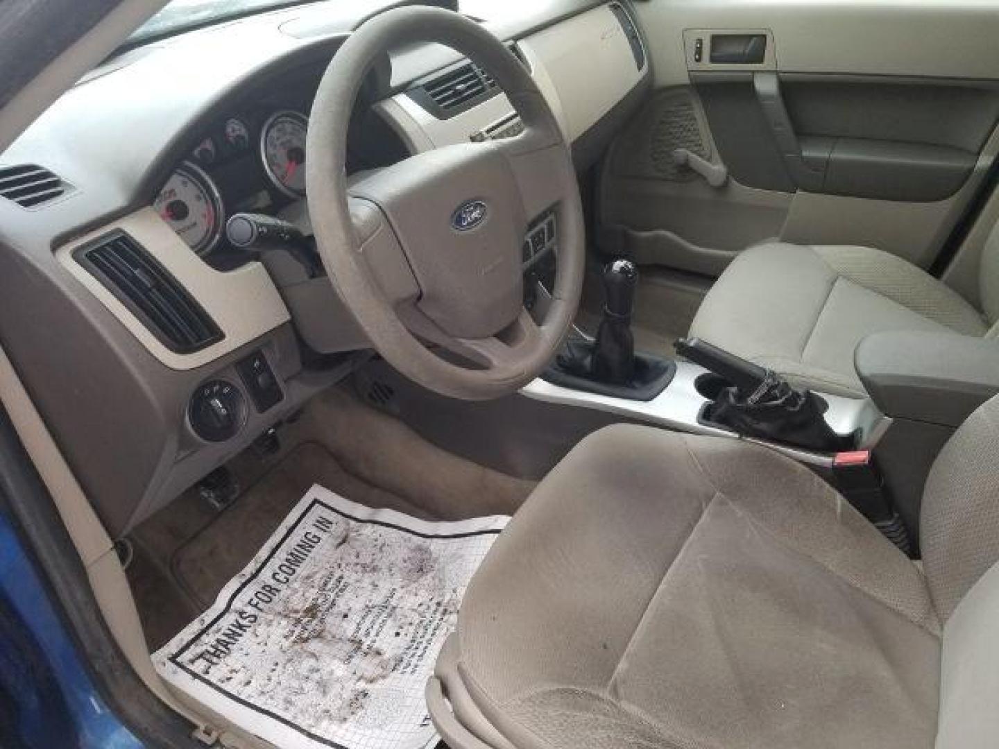 2011 Ford Focus S (1FAHP3ENXBW) with an Duratec 2L I-4 DOHC engine, located at 1800 West Broadway, Missoula, 59808, (406) 543-1986, 46.881348, -114.023628 - Photo#7