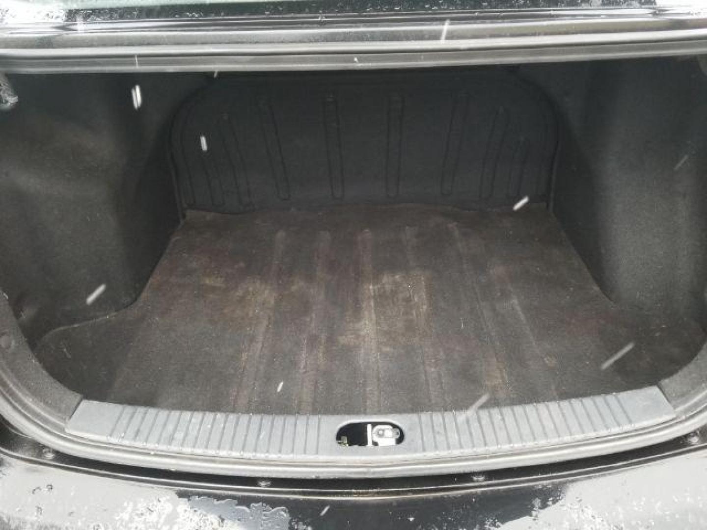 2011 KIA Rio 1 (KNADH4A3XB6) , located at 4801 10th Ave S,, Great Falls, MT, 59405, 0.000000, 0.000000 - Photo#12